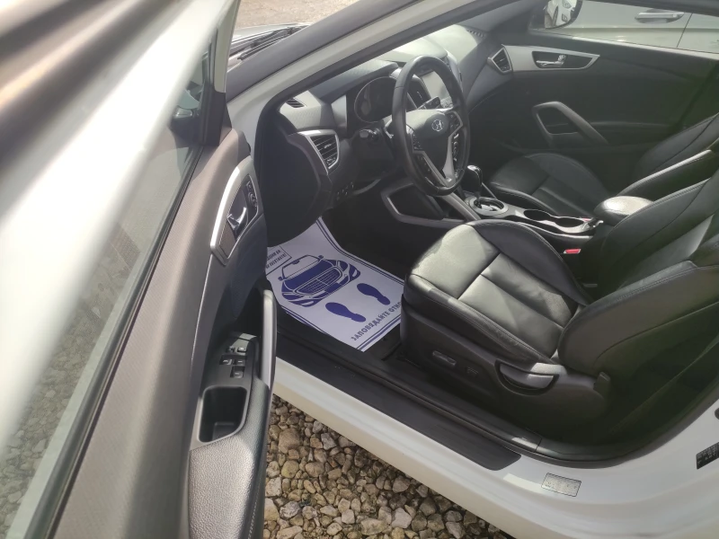 Hyundai Veloster  1, 6Gdi/140 Automat, снимка 10 - Автомобили и джипове - 53386915