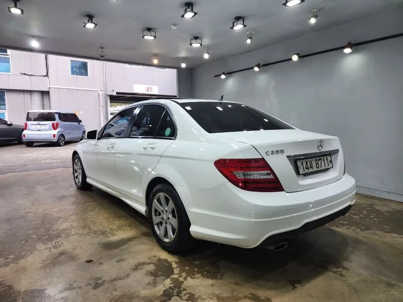 Mercedes-Benz C 200 W204 Cgi, снимка 6 - Автомобили и джипове - 55015187