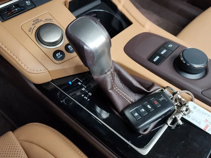 Lexus ES 300 H PREMIUM XV60 | Mobile.bg � ����������� 9