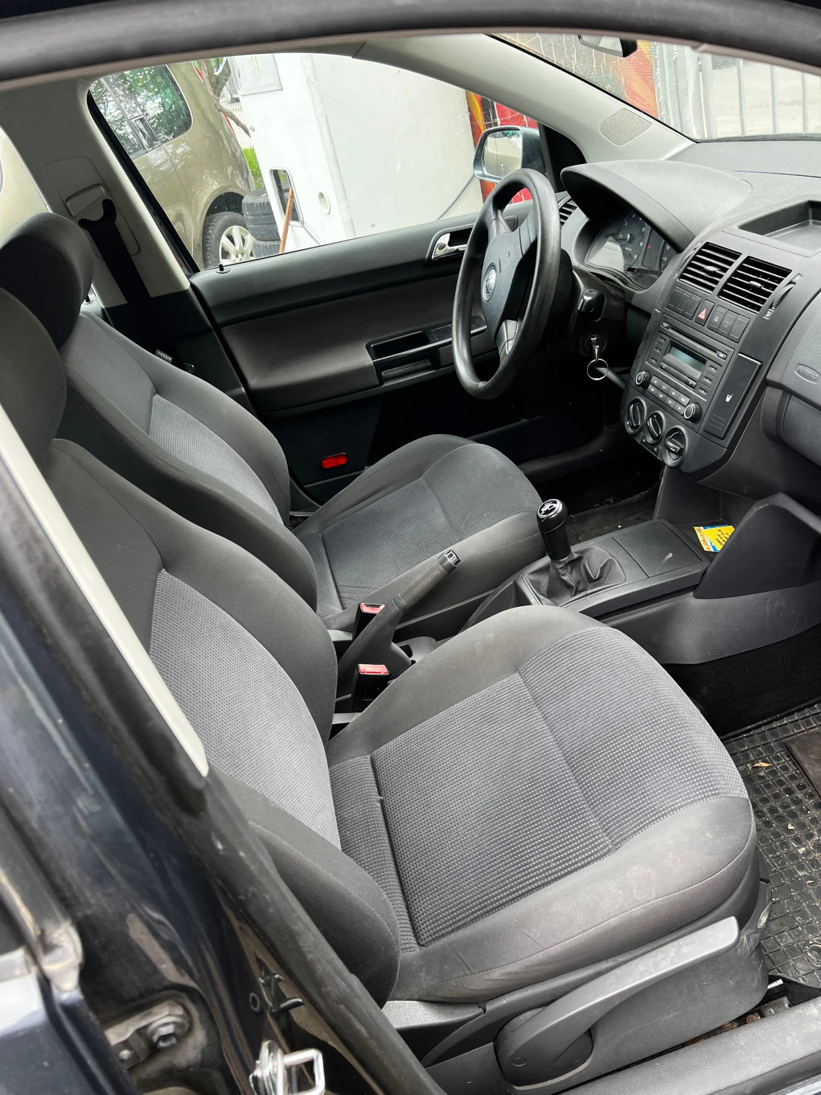 VW Polo 1.2i klima  - изображение 9