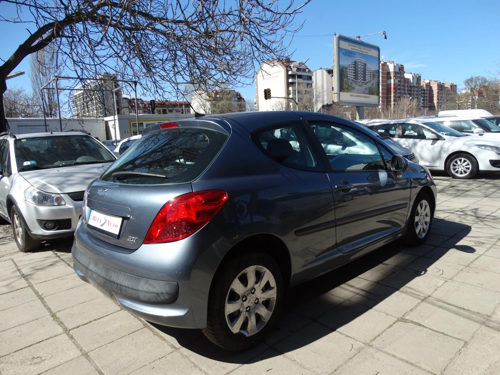 Peugeot 207 1.4I - изображение 8