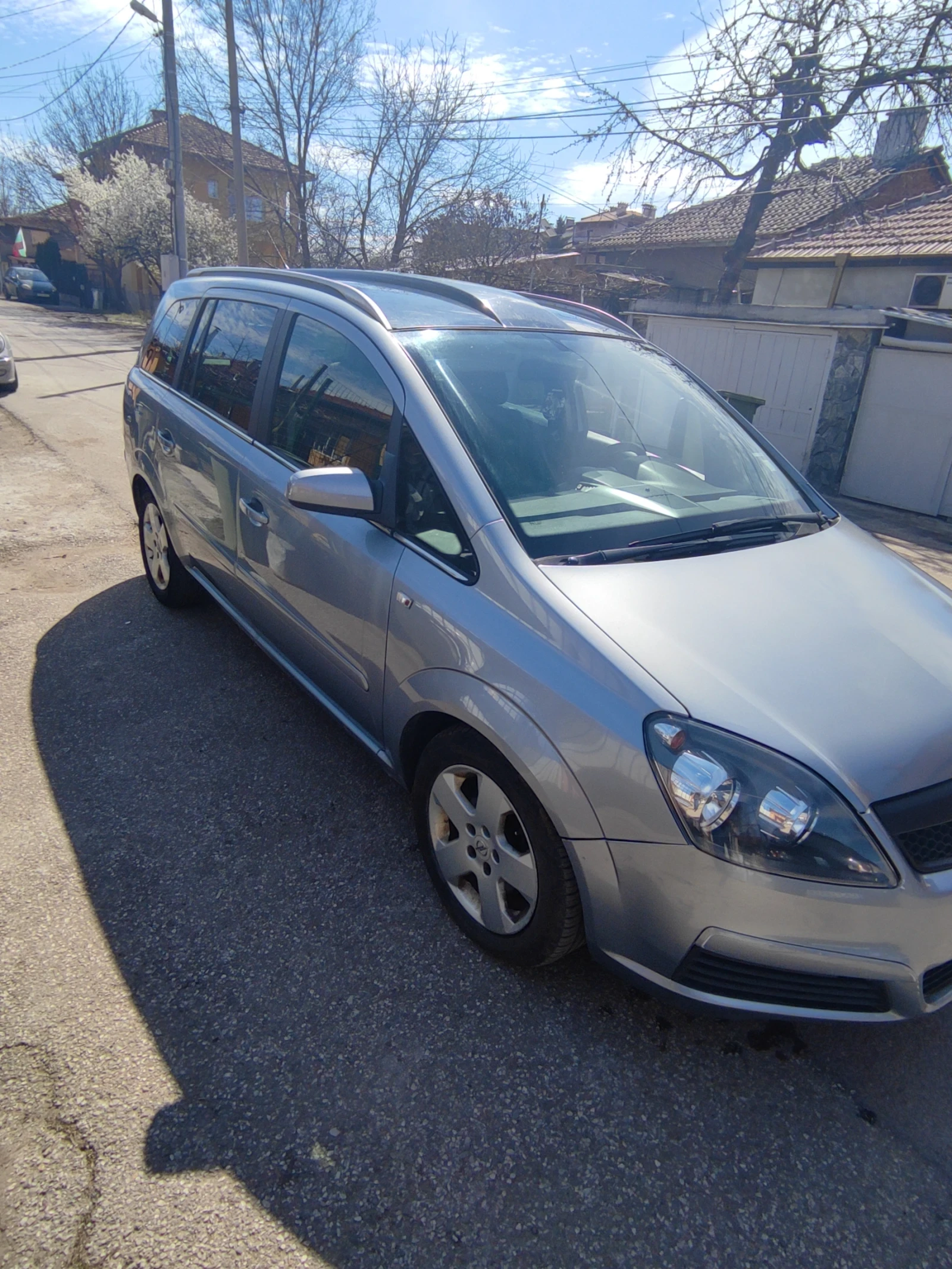 Opel Zafira  - изображение 2