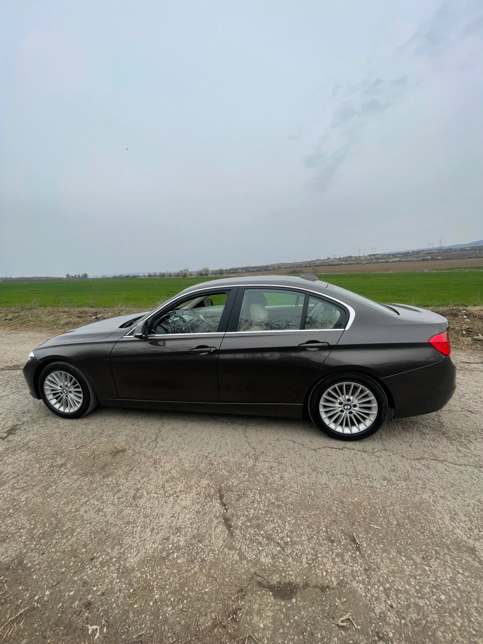 BMW 320  - изображение 6