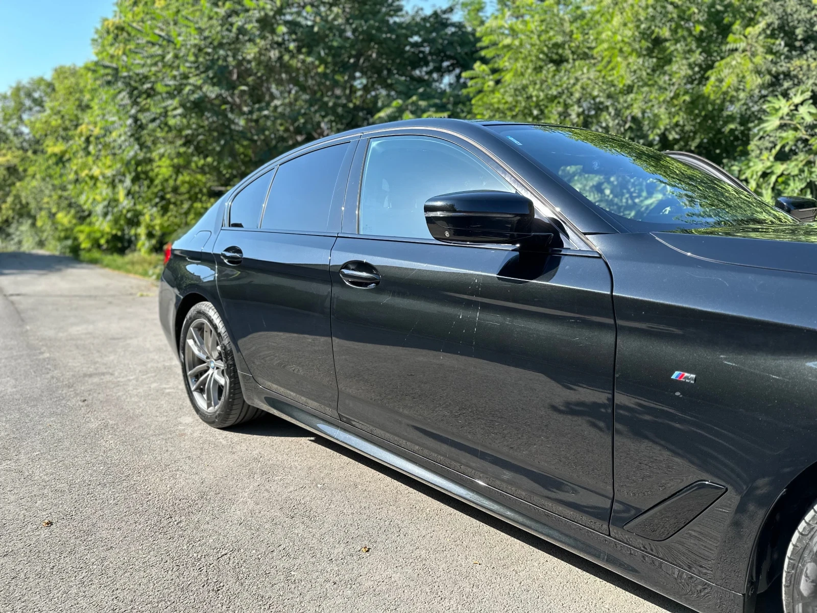 BMW 540 d M Xdrive - изображение 2
