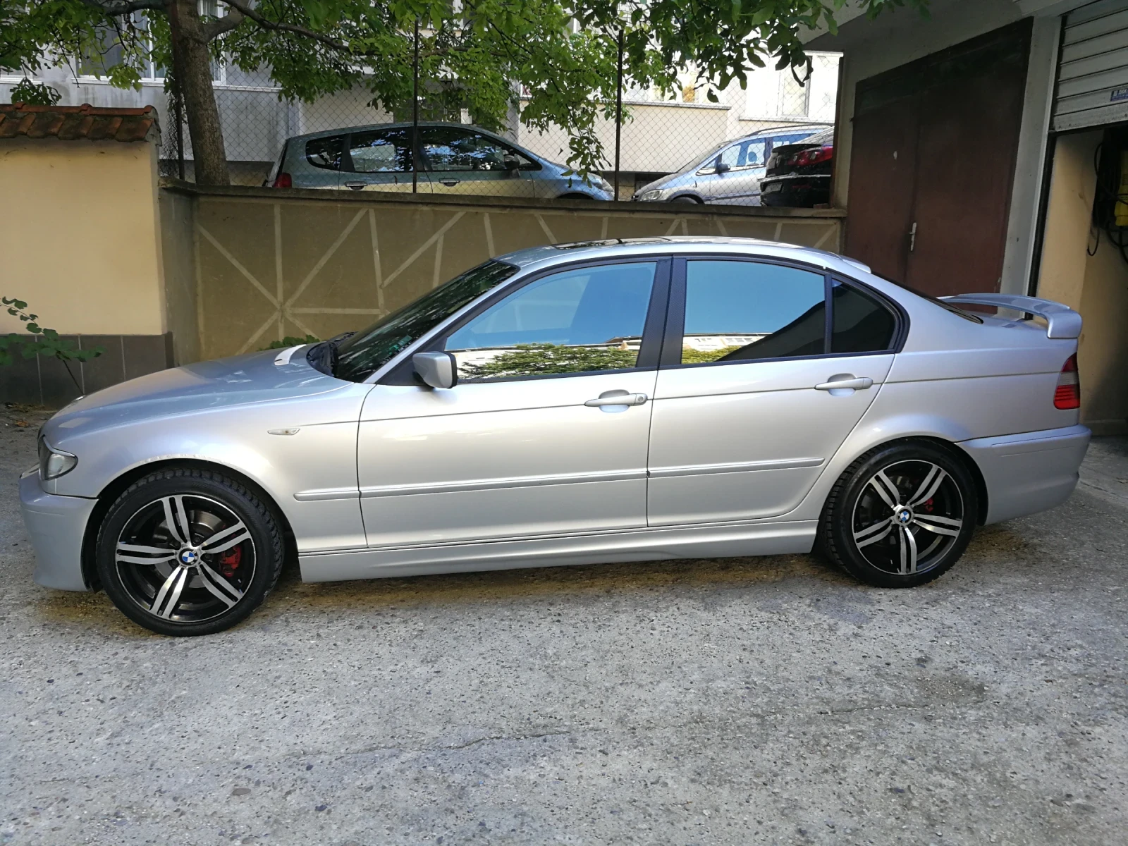 BMW 320 E46 2.0 d Facelift - изображение 3