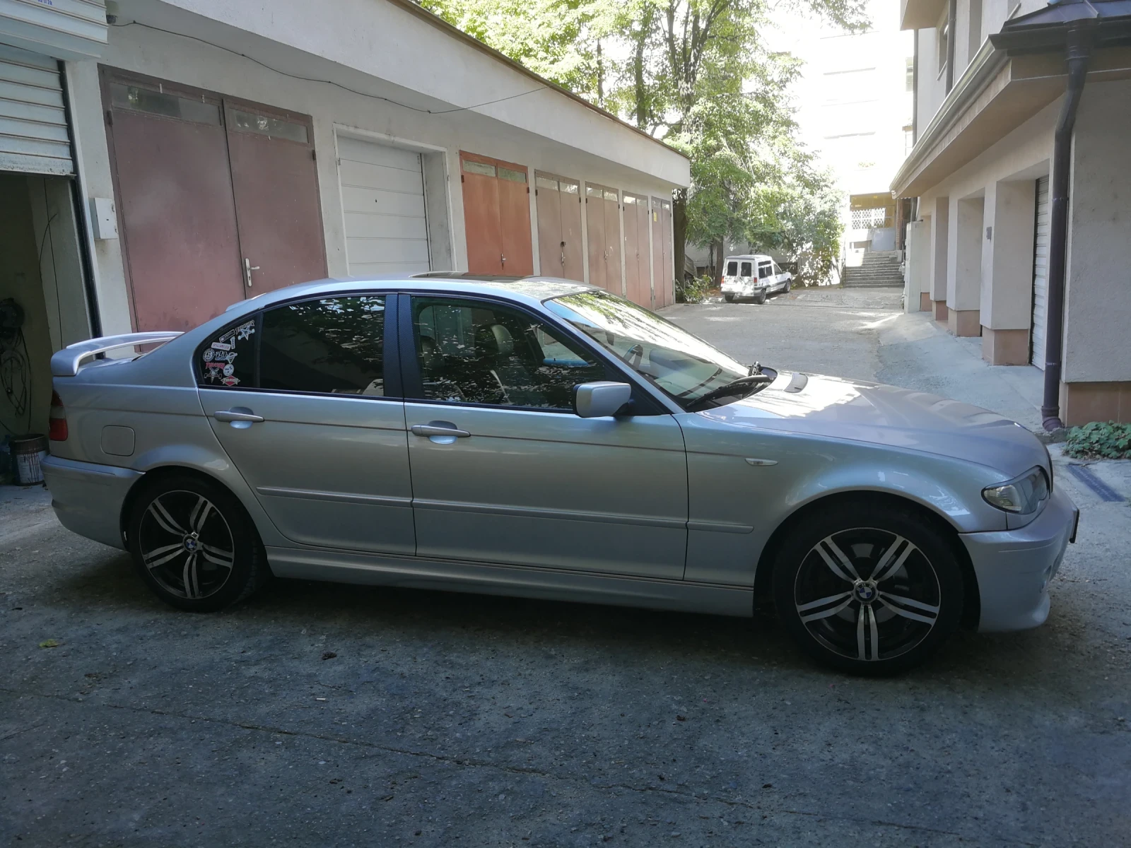 BMW 320 E46 2.0 d Facelift - изображение 4