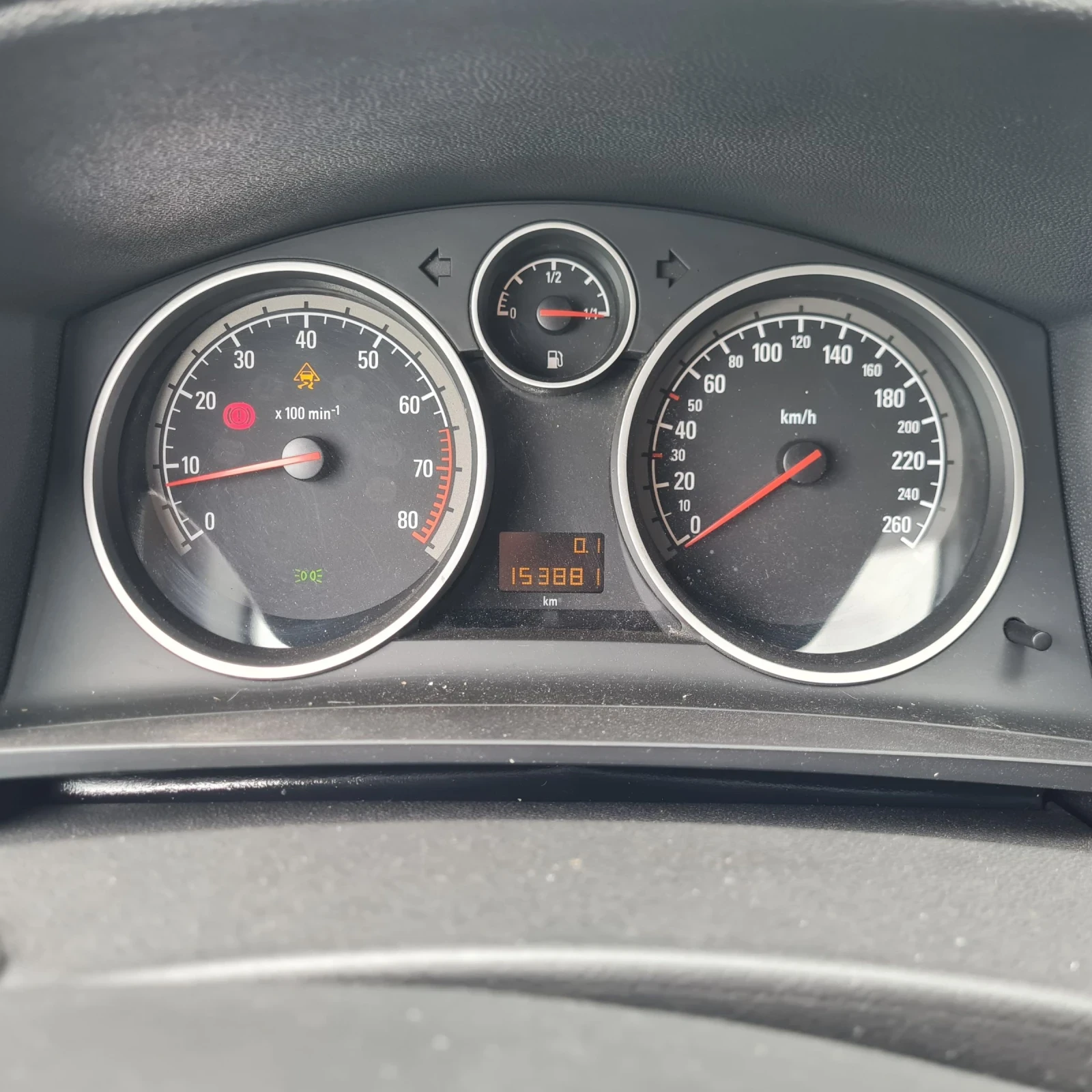 Opel Zafira  - изображение 8