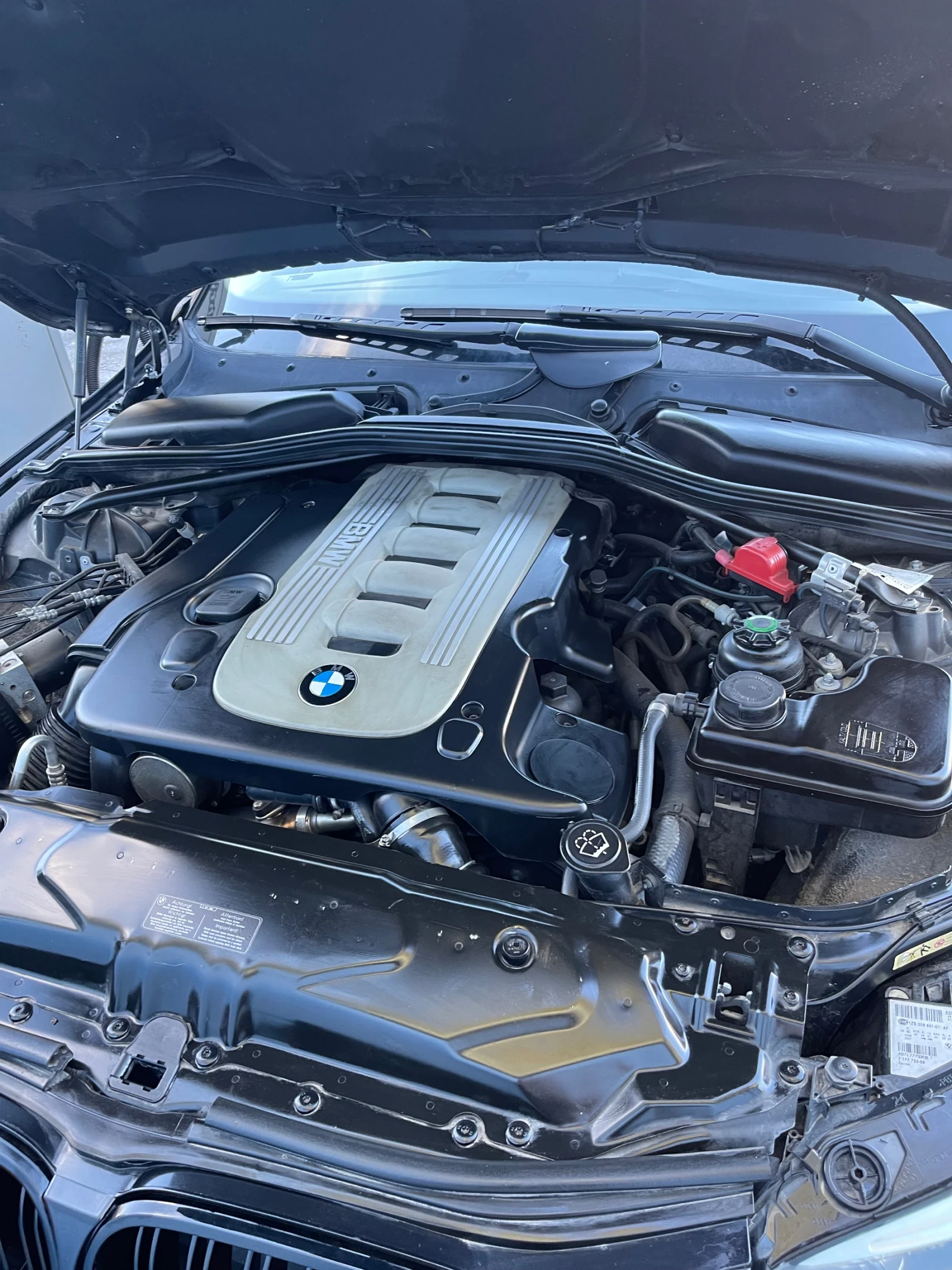 BMW 525  - изображение 8