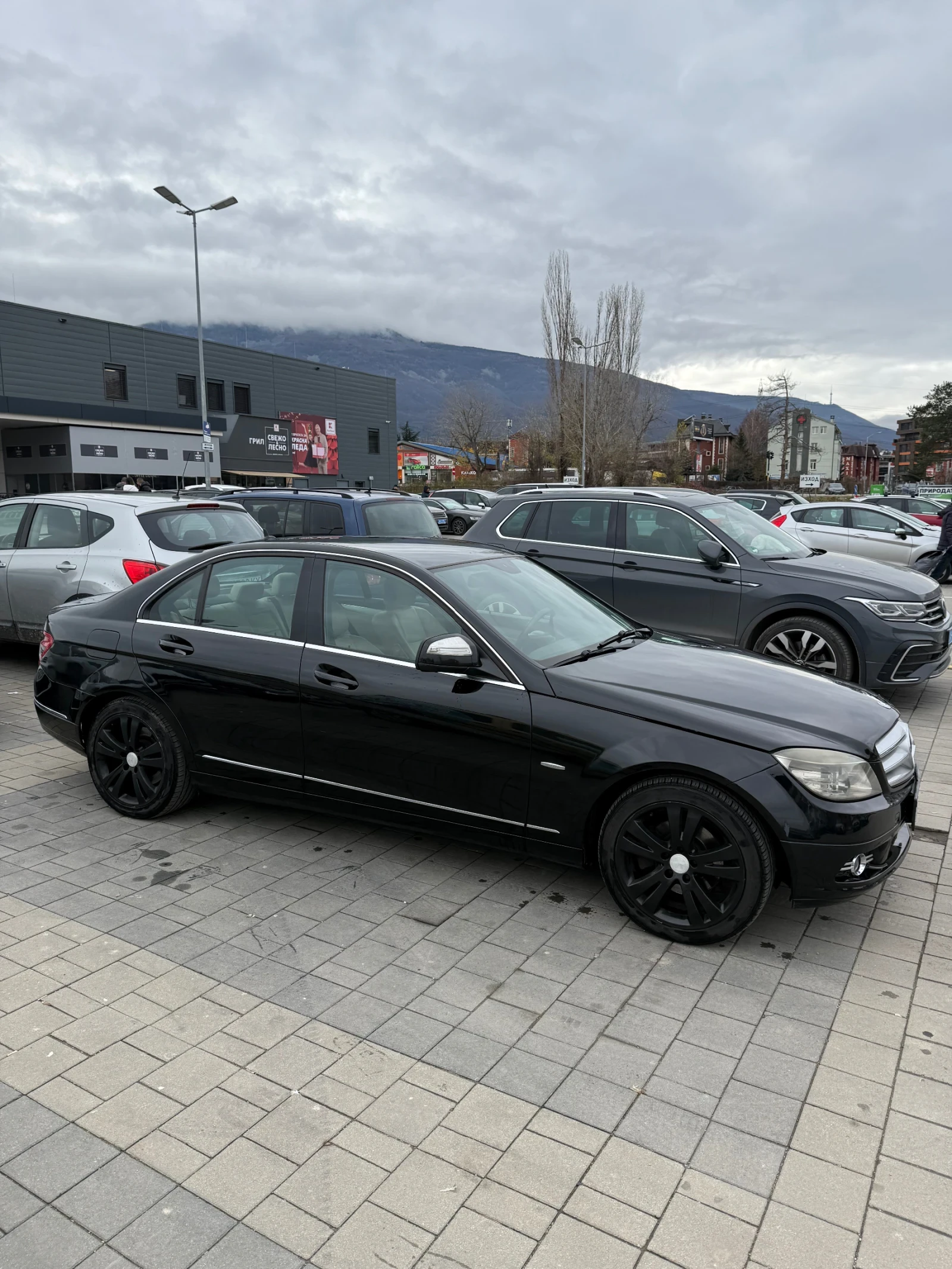 Mercedes-Benz C 220 Avangarde - изображение 4