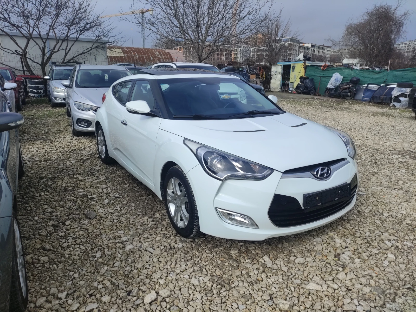 Hyundai Veloster  1, 6Gdi/140 Automat - изображение 2