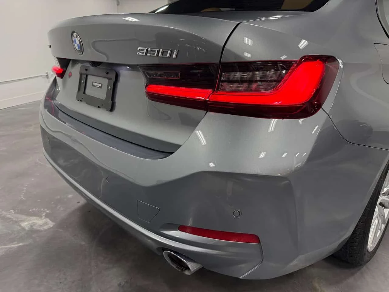 BMW 330 * 330i xDrive * 2 �����* �������* PANO* KEYLESS*  | Mobile.bg � ����������� 14