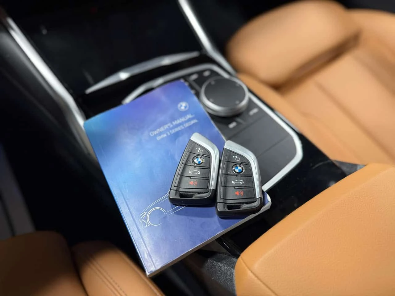 BMW 330 * 330i xDrive * 2 �����* �������* PANO* KEYLESS*  | Mobile.bg � ����������� 11