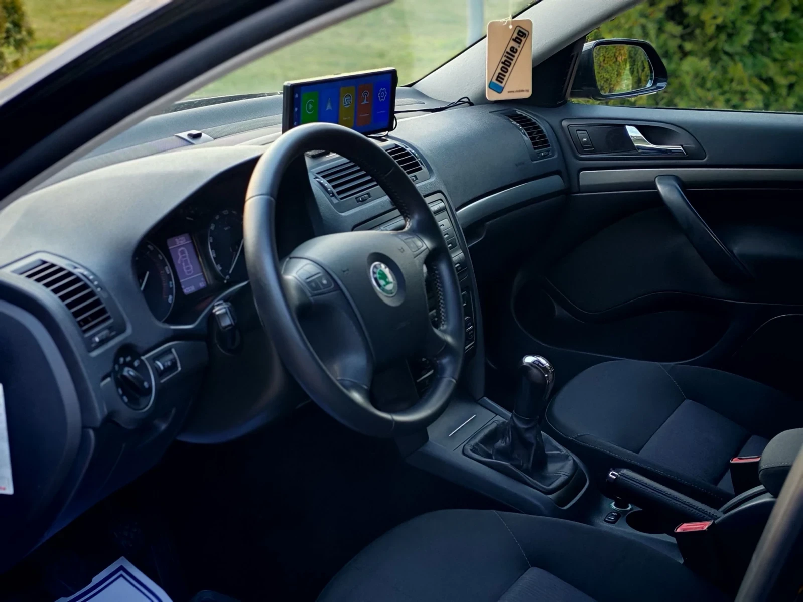 Skoda Octavia 2.0TDI(140)* 6-СКОРОСТИ* ANDROID* , снимка 13 - Автомобили и джипове - 53977532