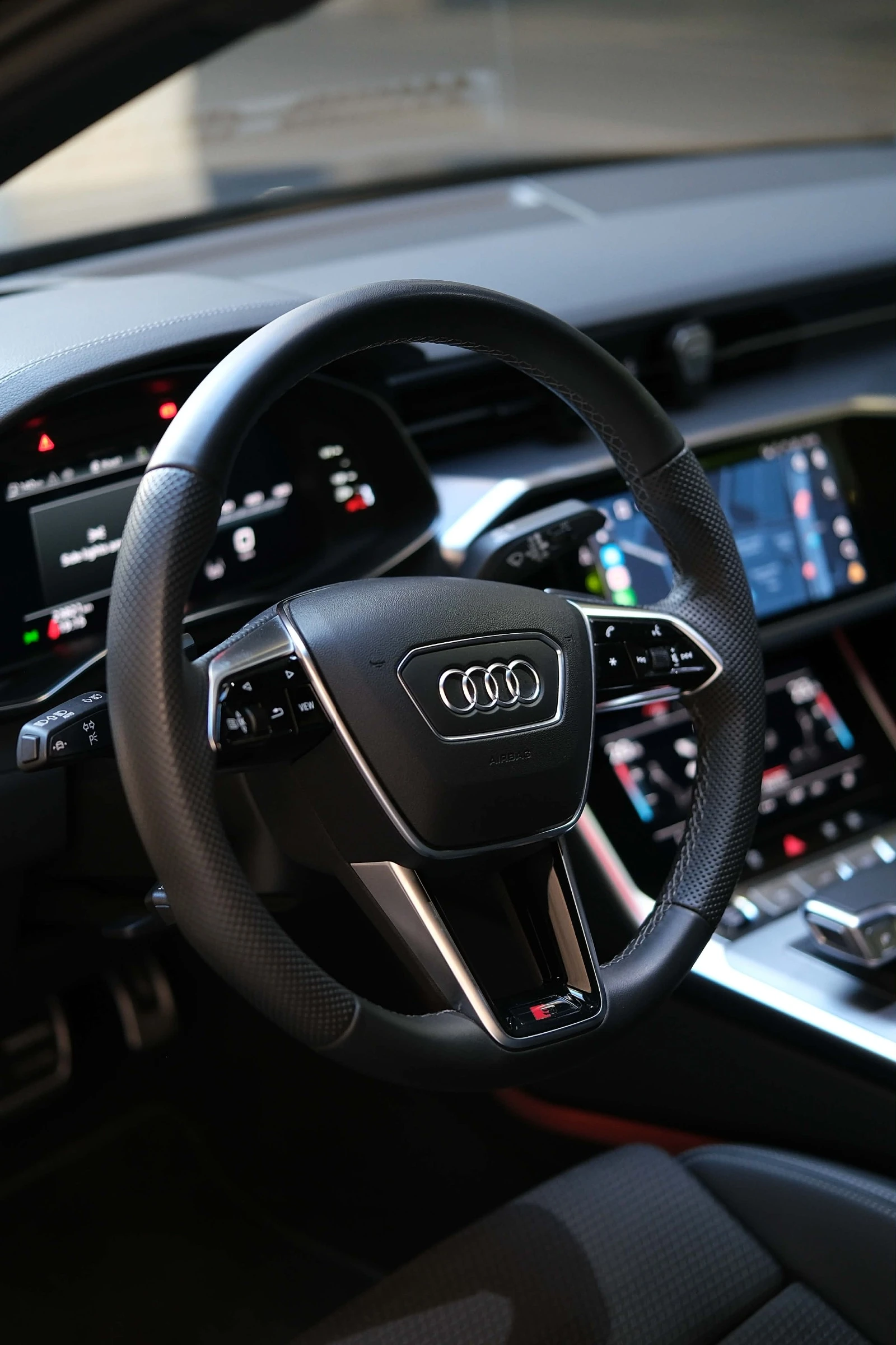 Audi A6 Facelift + 3xSline + Full Black Optics, снимка 4 - Автомобили и джипове - 54247801