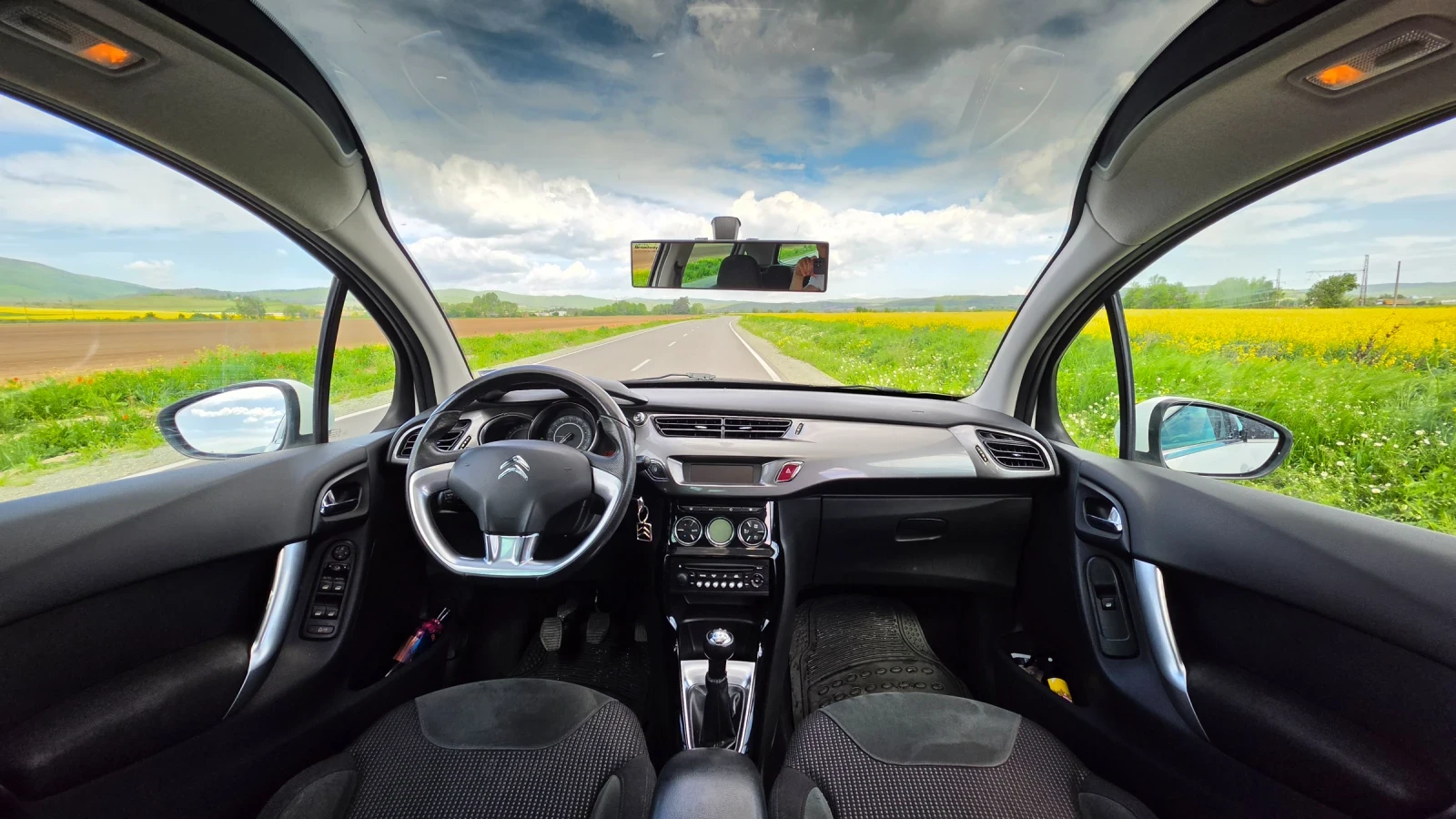 Citroen C3 1.6 Exclusive, снимка 9 - Автомобили и джипове - 54527272