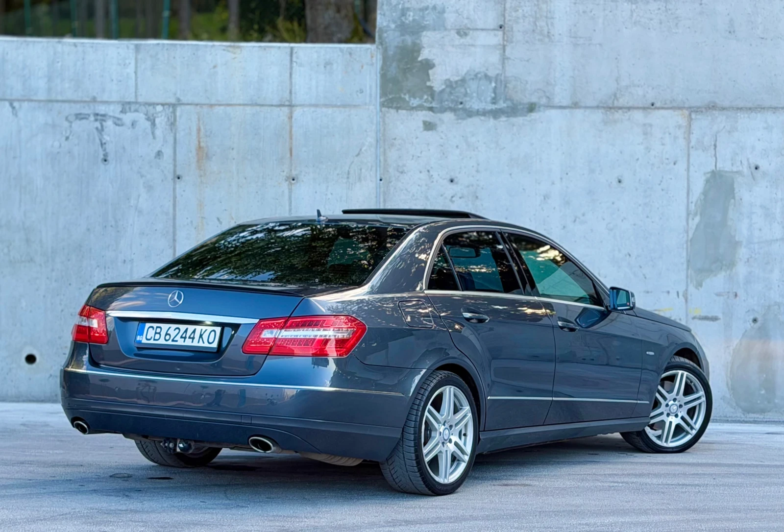 Mercedes-Benz E 350 3.5CDi~231hp~AVANTGARDE~ПОДГРЕВ/ОБДУХВАНЕ, снимка 5 - Автомобили и джипове - 54973725