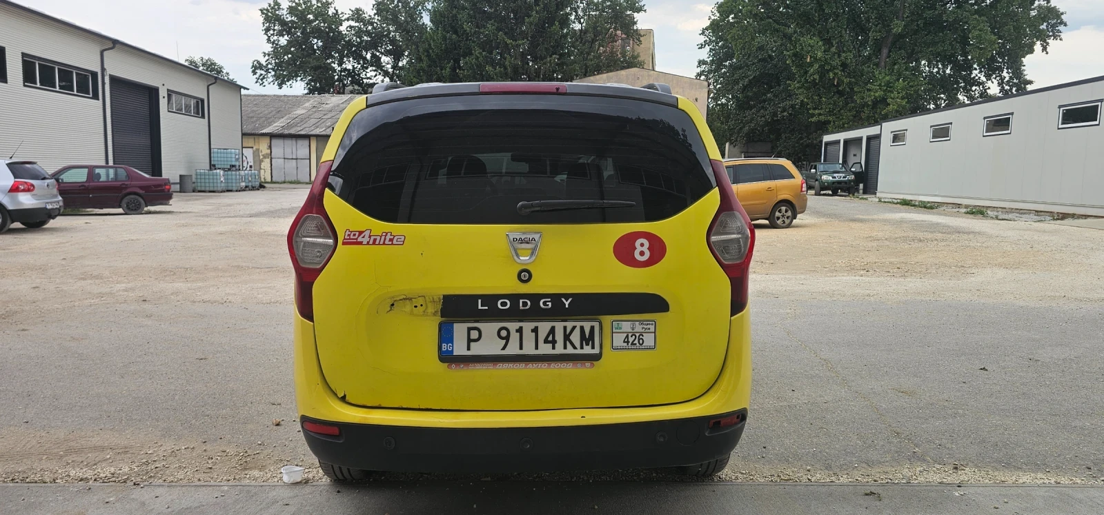 Dacia Lodgy, снимка 4 - Автомобили и джипове - 55358318
