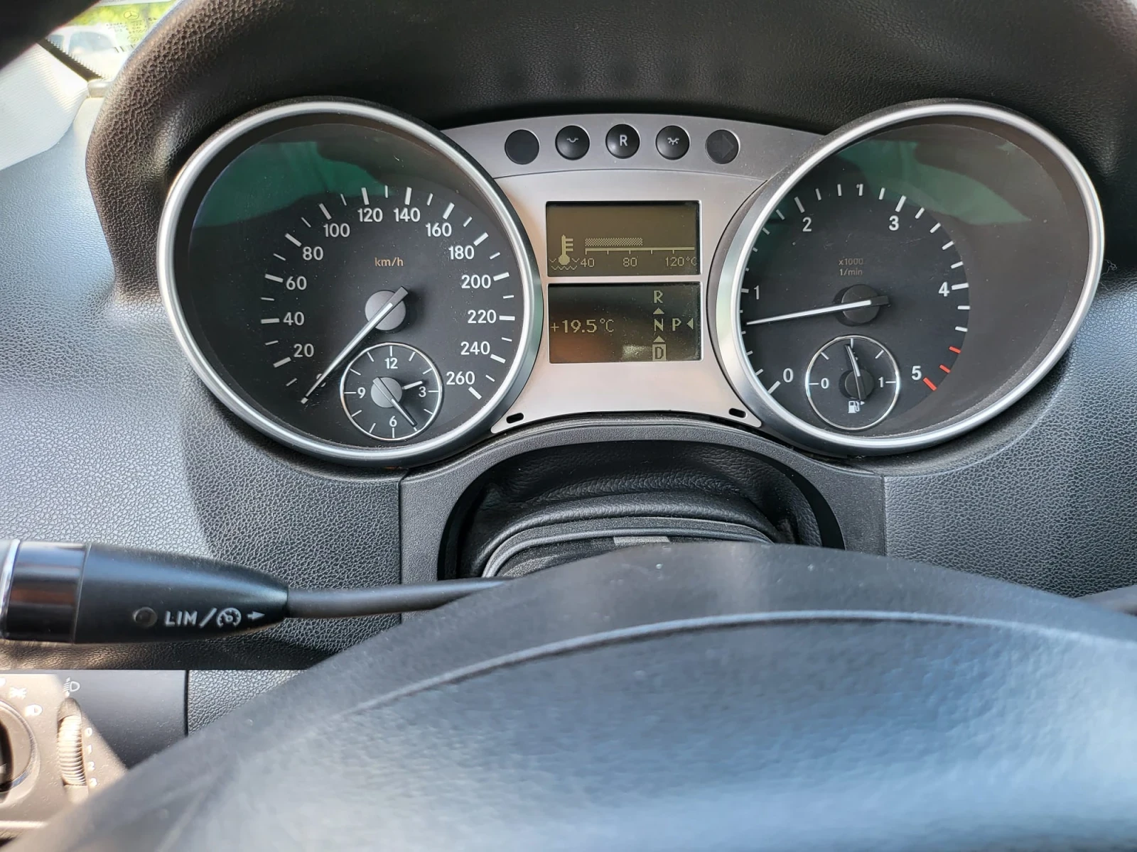 Mercedes-Benz 320, снимка 7 - Автомобили и джипове - 55598118