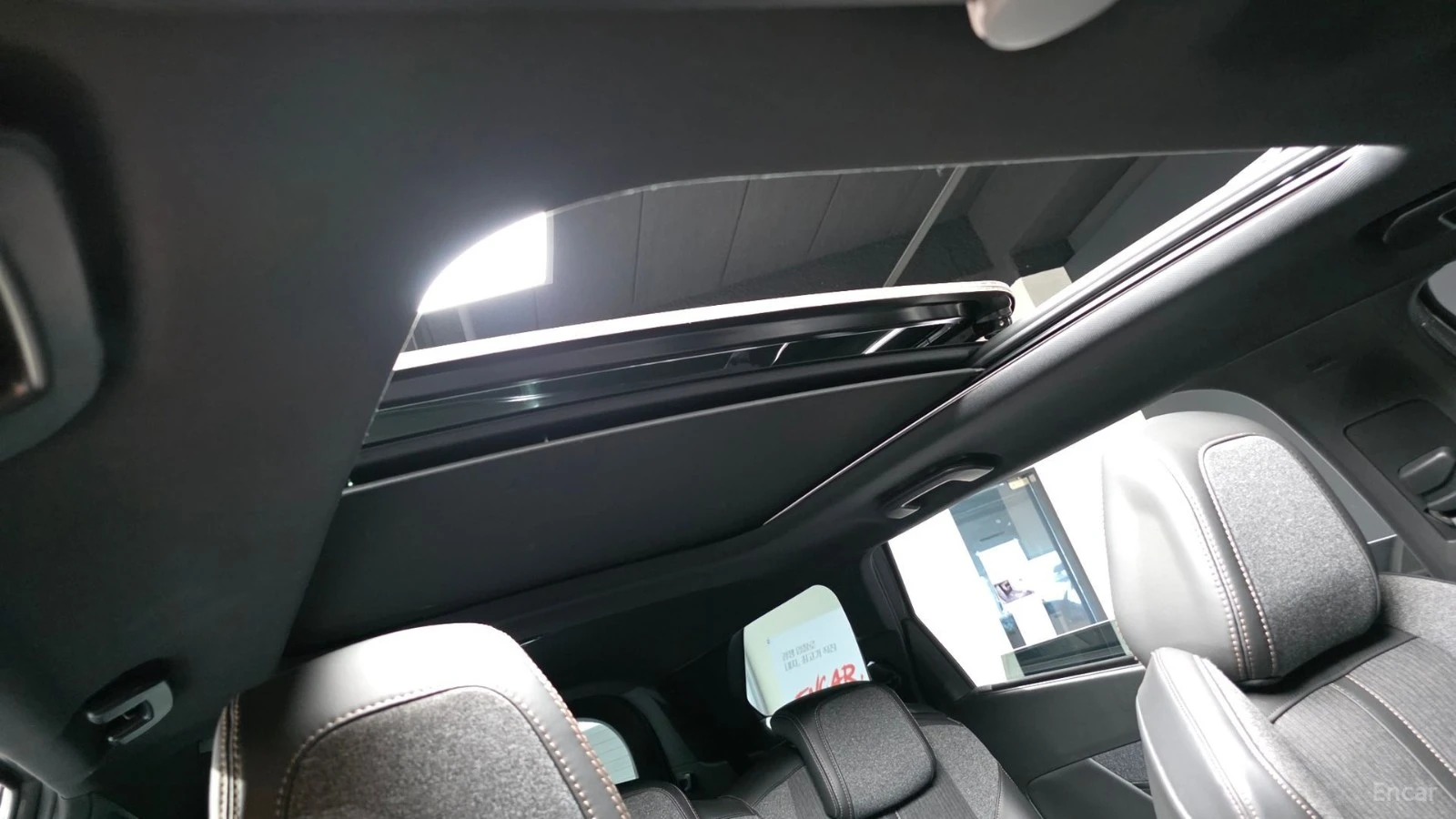 Peugeot 5008 GT* КАМЕРА* ПОДГРЕВ* ПАНОРАМА, снимка 17 - Автомобили и джипове - 55606650