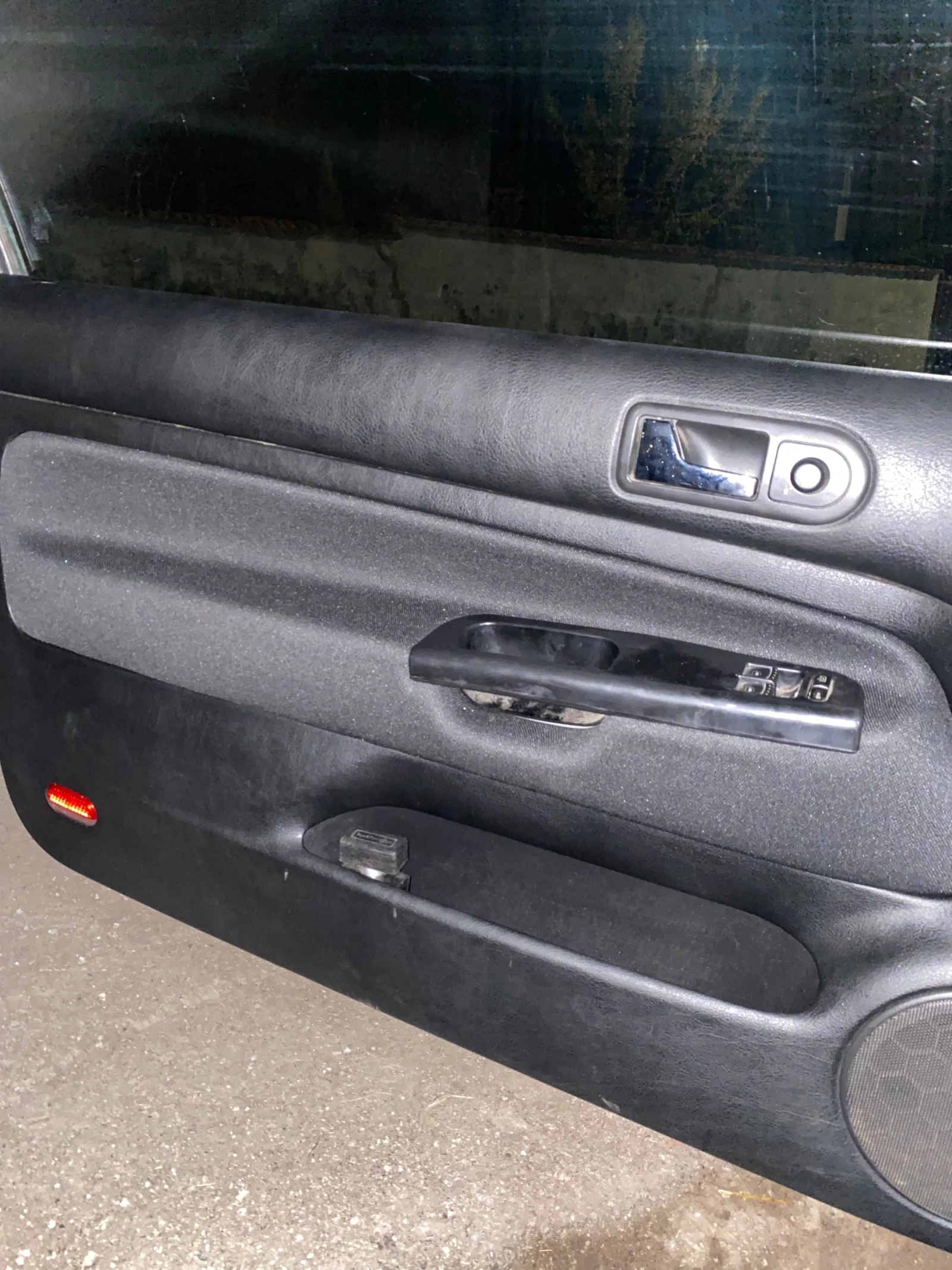 VW Golf 1.8T, снимка 9 - Автомобили и джипове - 55608946