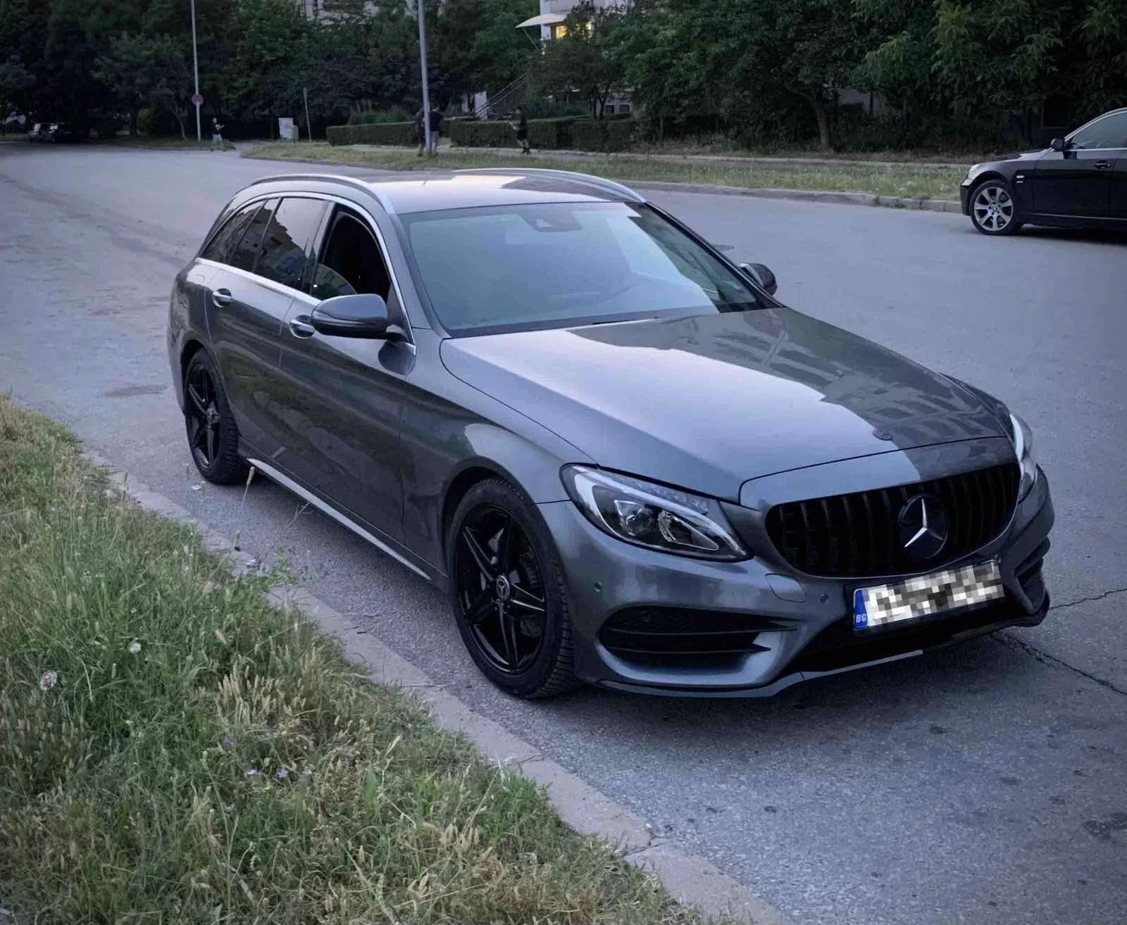 Mercedes-Benz C 220 AMG пакет , снимка 2 - Автомобили и джипове - 55791840
