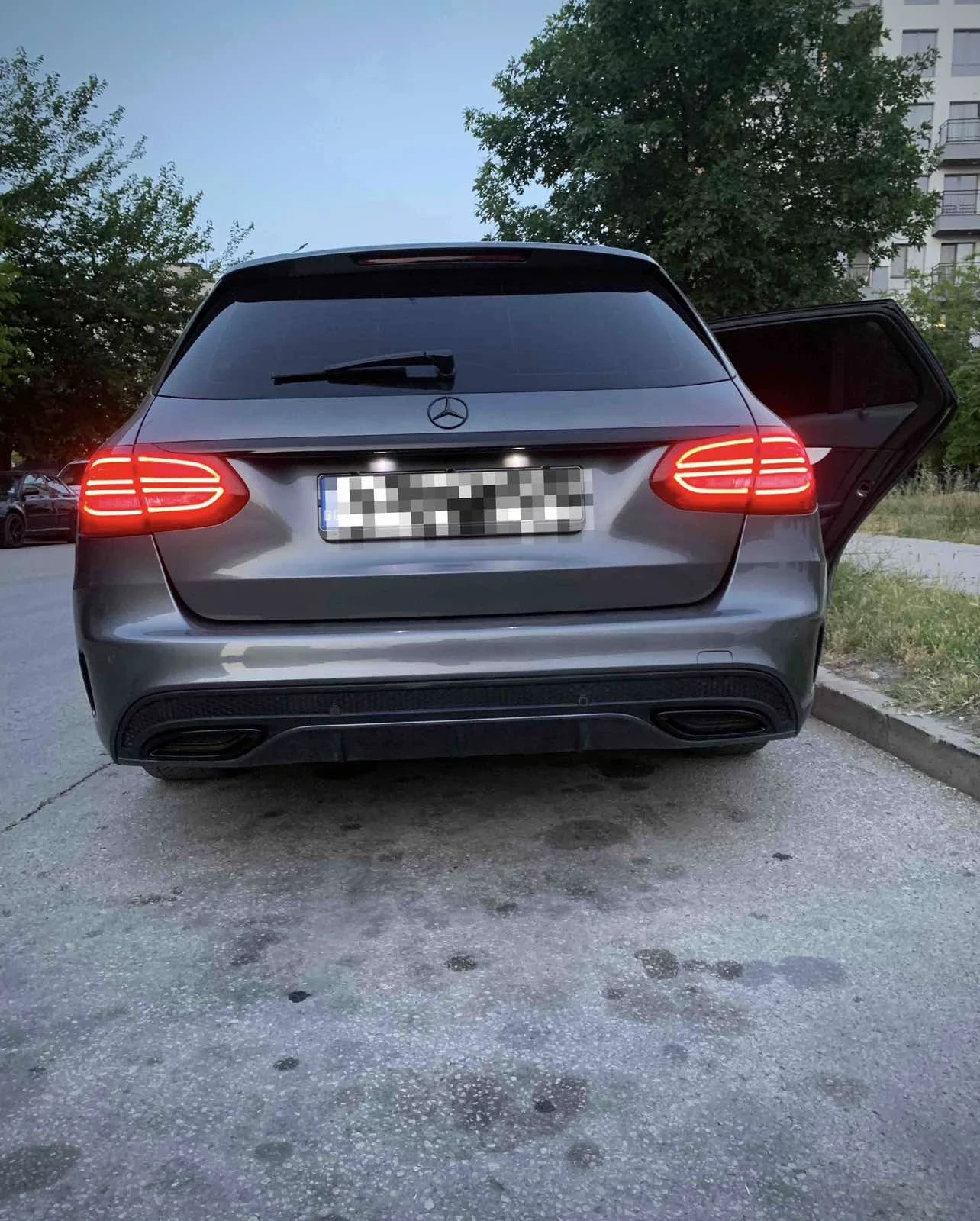 Mercedes-Benz C 220 AMG пакет , снимка 6 - Автомобили и джипове - 55791840
