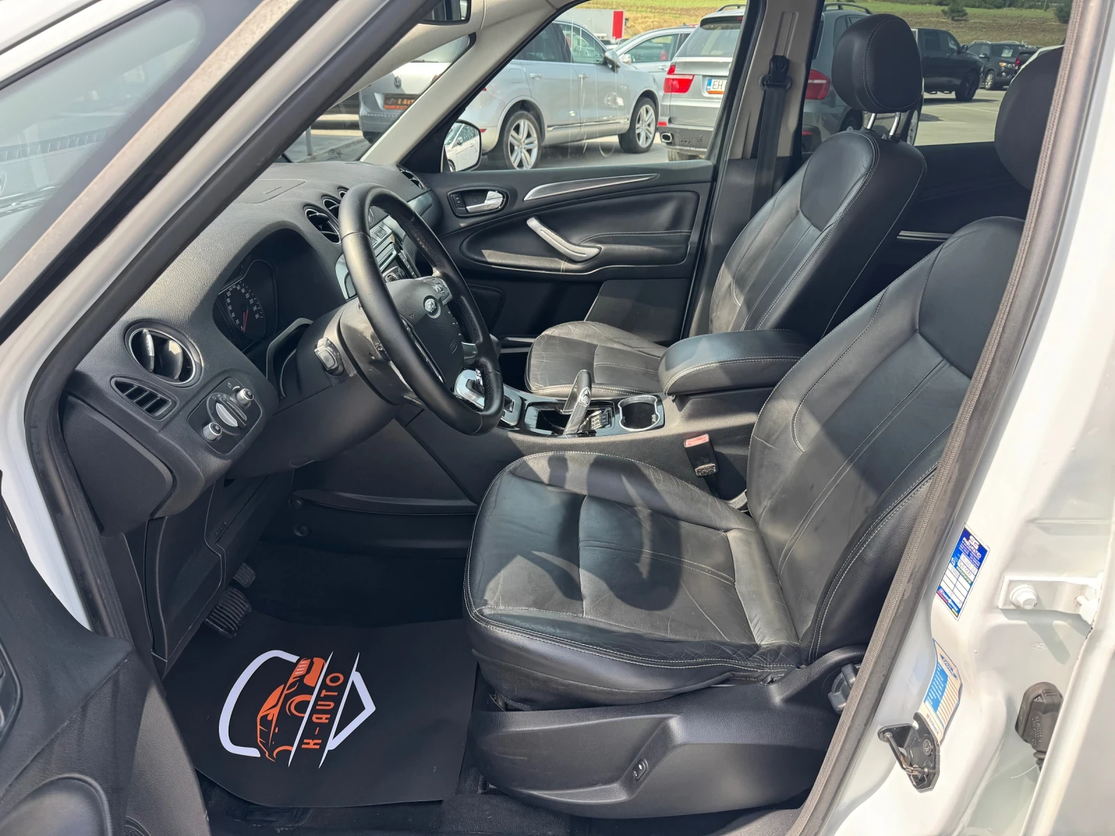 Ford S-Max 6+ 1/Titanium/Camera/Automatic, снимка 5 - Автомобили и джипове - 55877855