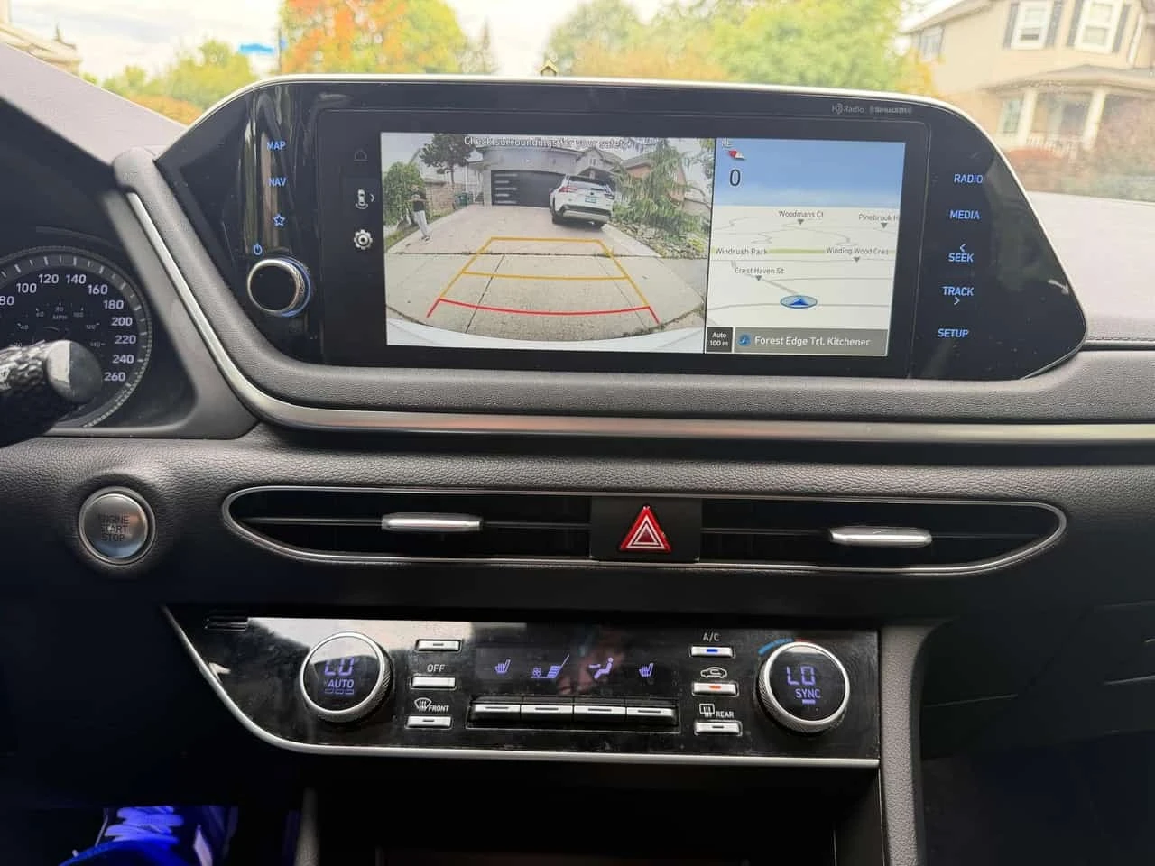 Hyundai Sonata * Preferred * АВТОКРЕДИТ БЕЗ ПЪРВОНАЧАЛНА ВНОСКА* , снимка 14 - Автомобили и джипове - 56164422