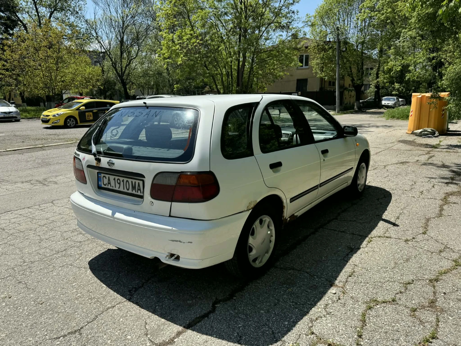 Nissan Almera, снимка 4 - Автомобили и джипове - 56414441