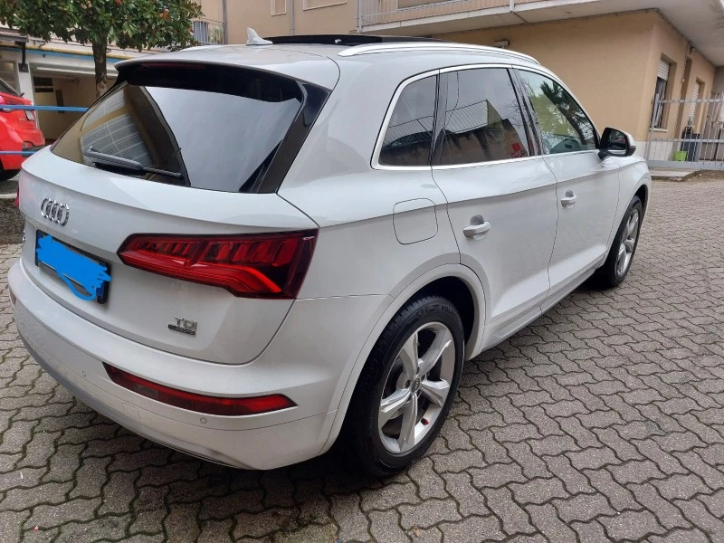 Audi Q5 2.0 TDI FY 190hp Quattro, снимка 10 - Автомобили и джипове - 47024683