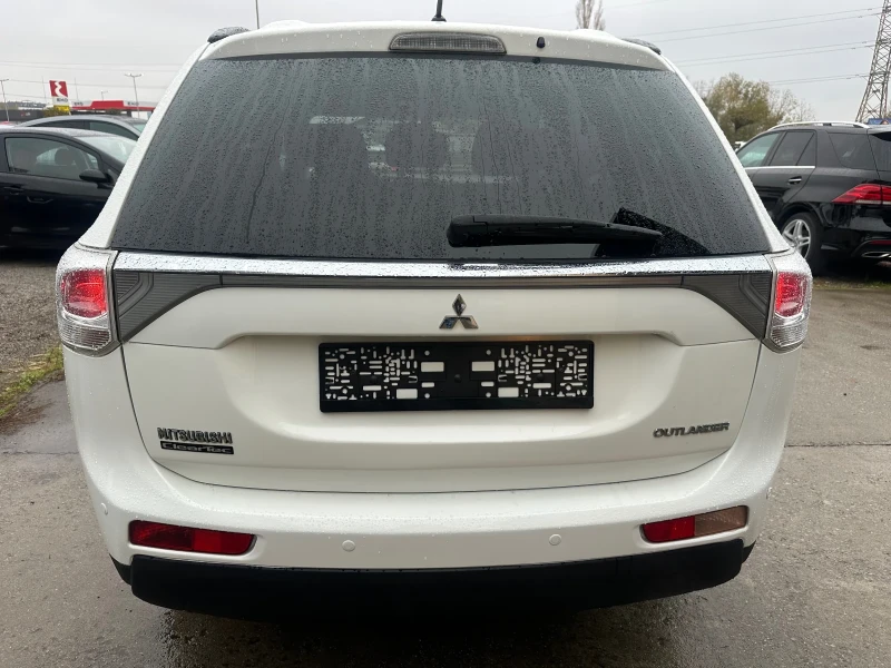 Mitsubishi Outlander 2.0i LPG BRC ПРРФЕКТНА, снимка 6 - Автомобили и джипове - 47957131