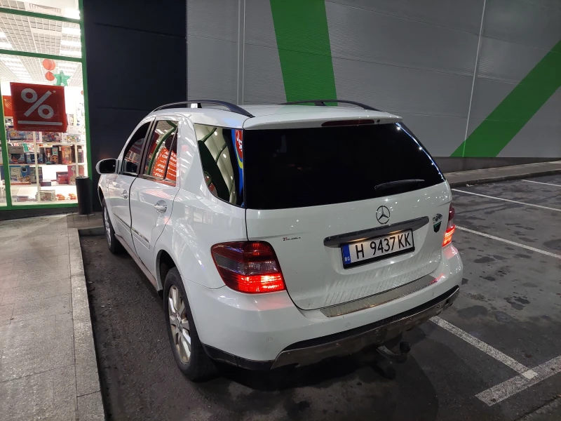 Mercedes-Benz ML 320, снимка 3 - Автомобили и джипове - 49238252