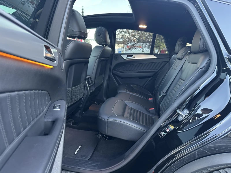 Mercedes-Benz GLE Coupe 350d 4-MATIC AMG PREMIUM PLUS, снимка 11 - Автомобили и джипове - 52234339