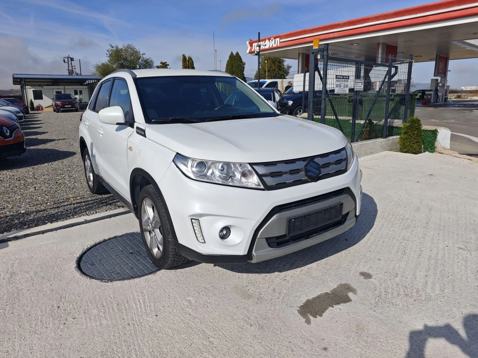 Suzuki Vitara 4X4 ALL GRIP , снимка 2 - Автомобили и джипове - 48034904