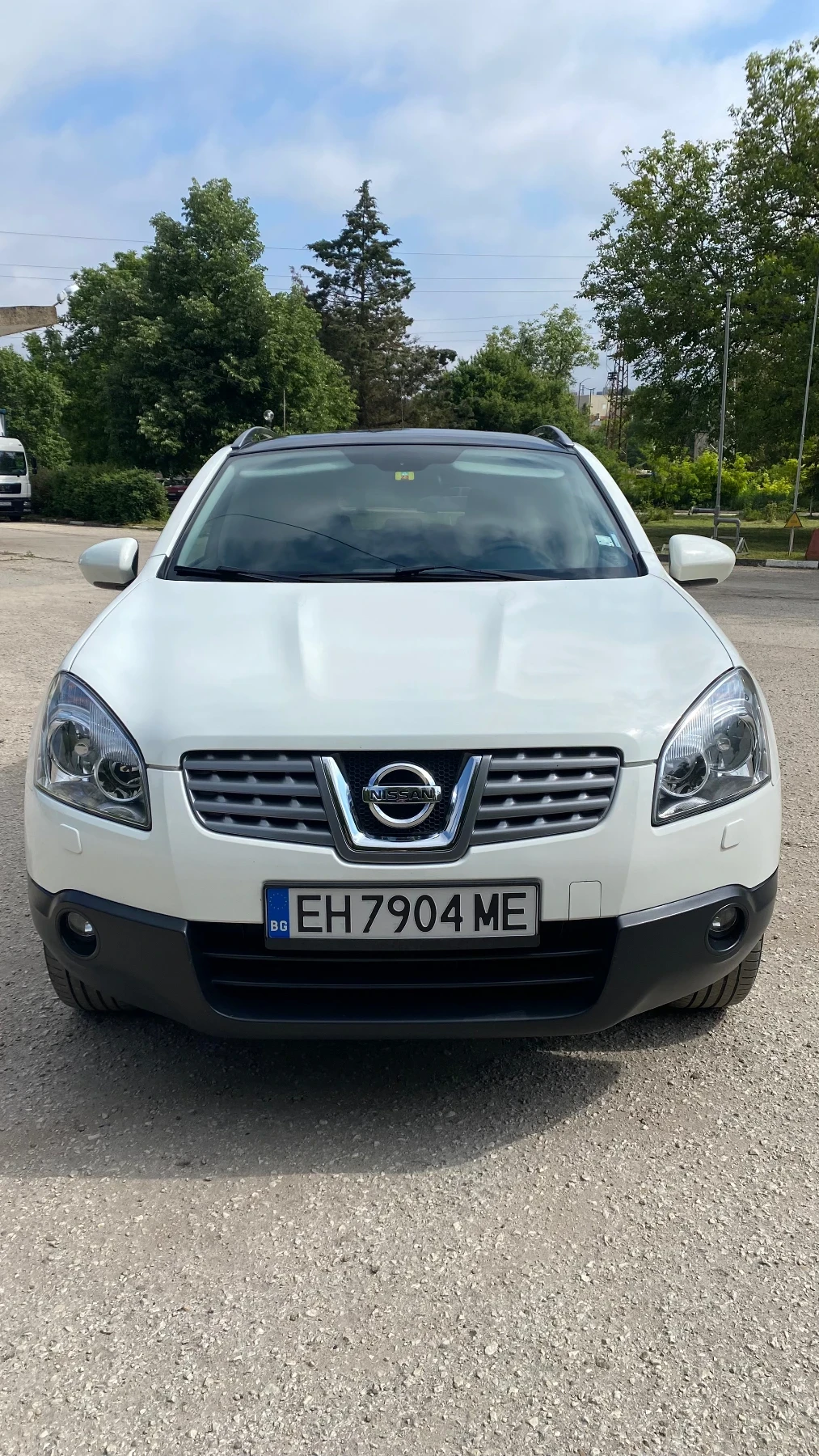 Nissan Qashqai 2.0 - изображение 2