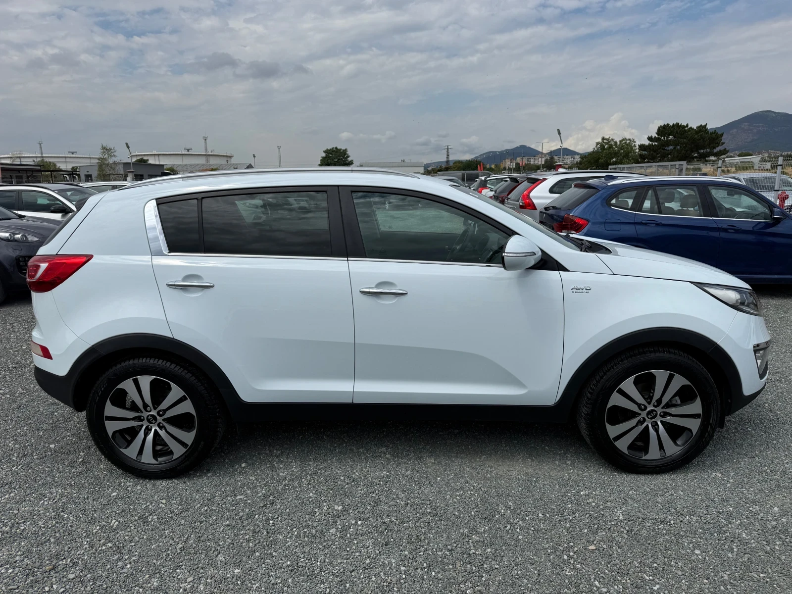 Kia Sportage (KATO НОВА)^(4x4) - изображение 4