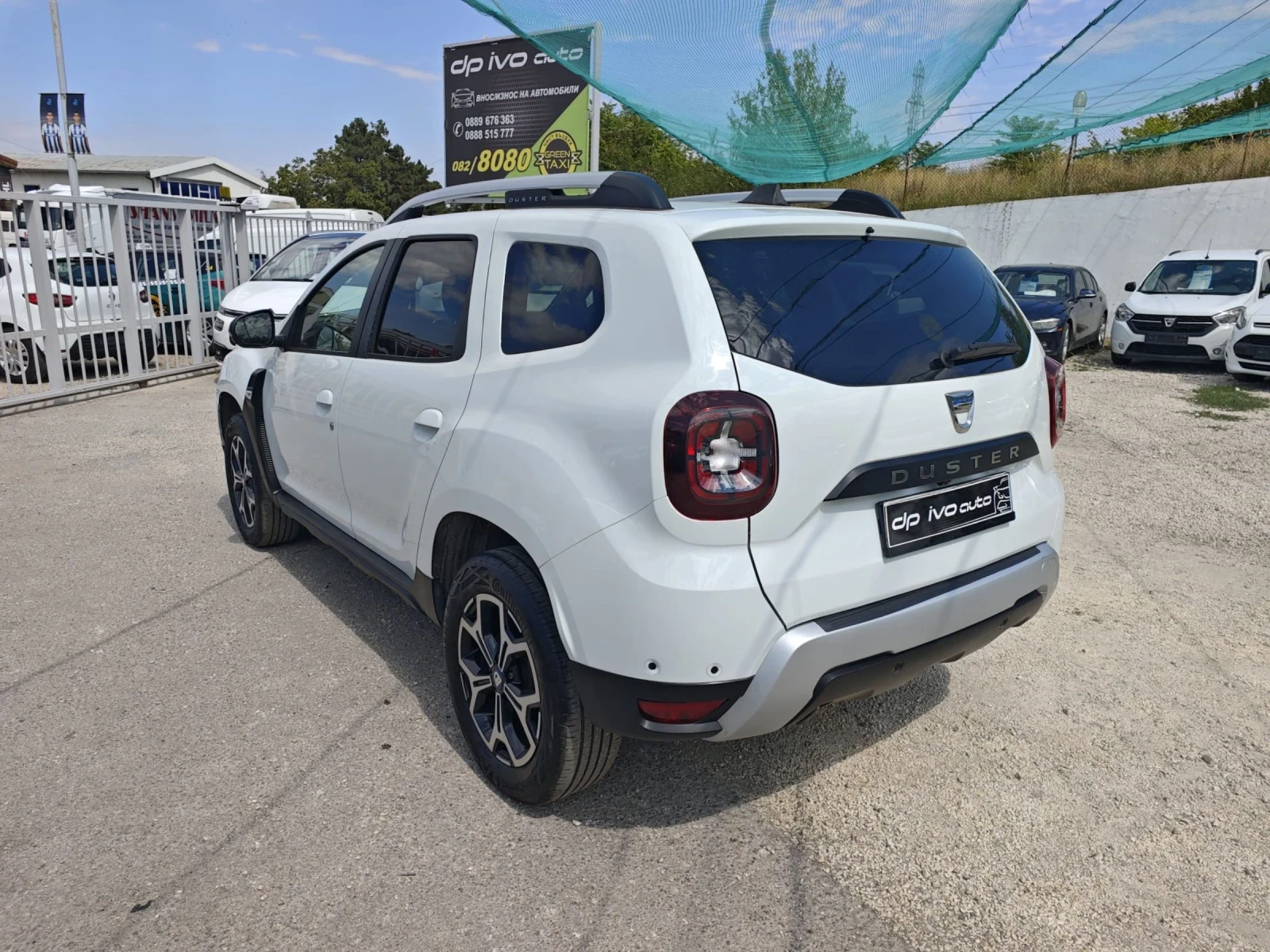 Dacia Duster 1.0TCE* ГАЗ* ОТЛИЧЕН* ЕКСТРИ* KEYLESS* ТОП ЦЕНА*  - изображение 3