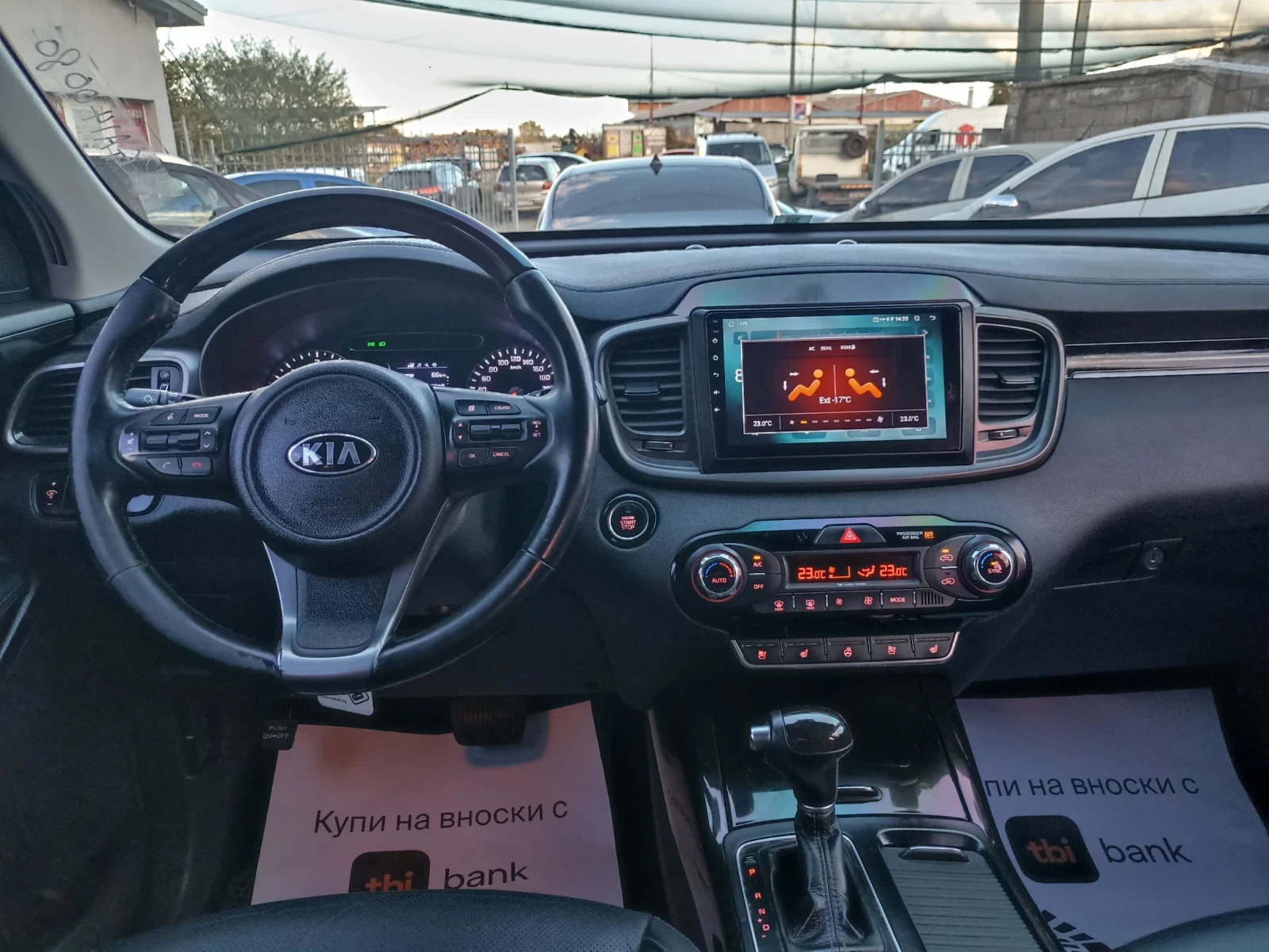 Kia Sorento 2.0 CRDI 4x4, снимка 10 - Автомобили и джипове - 54114201