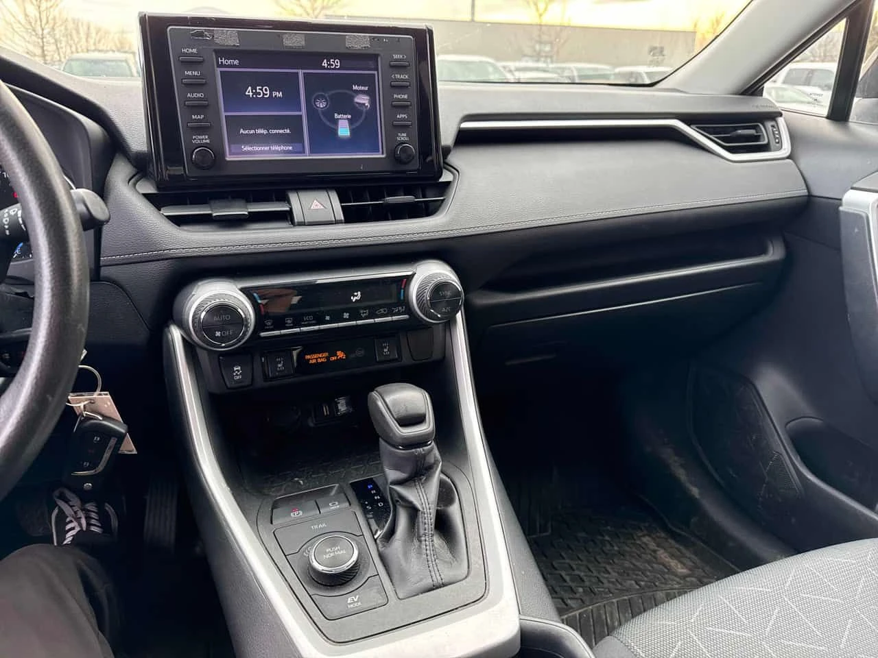 Toyota Rav4 * Hybrid LE * CARFAX * ПОДГРЕВИ * КАМЕРА * , снимка 8 - Автомобили и джипове - 54243230