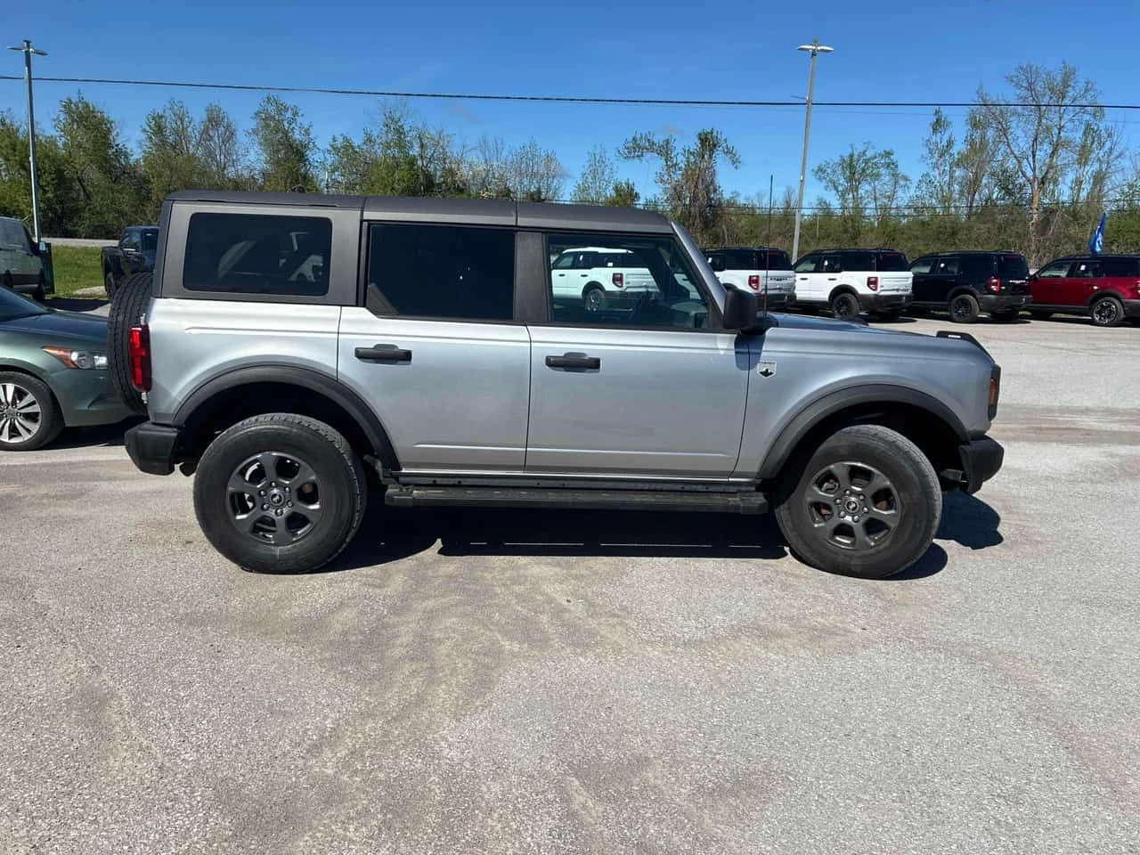 Ford Bronco * 4 Door 4x4 * АВТОКРЕДИТ БЕЗ ПЪРВОНАЧАЛНА ВНОСКА*, снимка 3 - Автомобили и джипове - 54804364