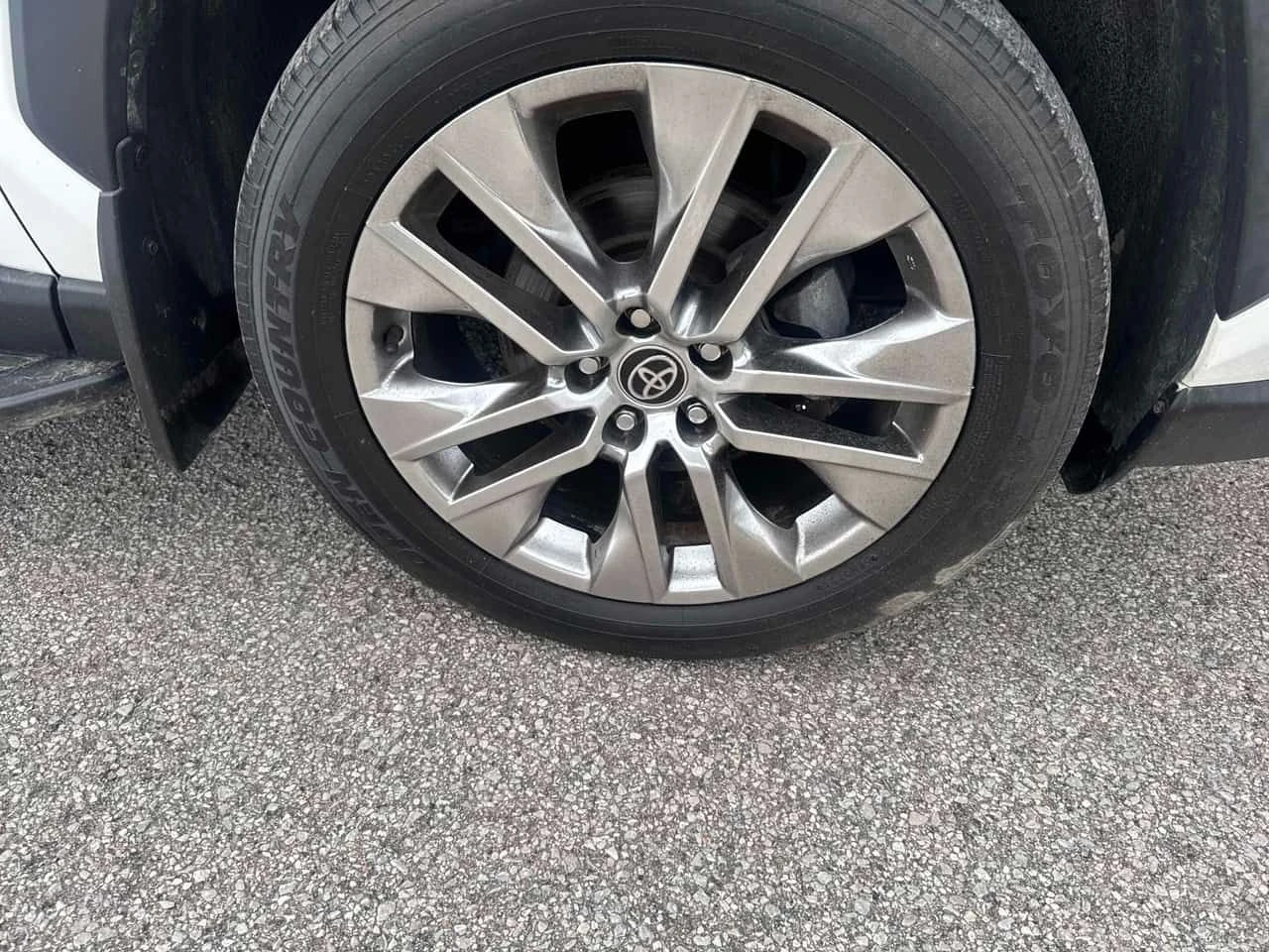 Toyota Rav4 | XLE | ПОДГРЕВ | CARFAX | ДВА КЛЮЧА | , снимка 7 - Автомобили и джипове - 54886896