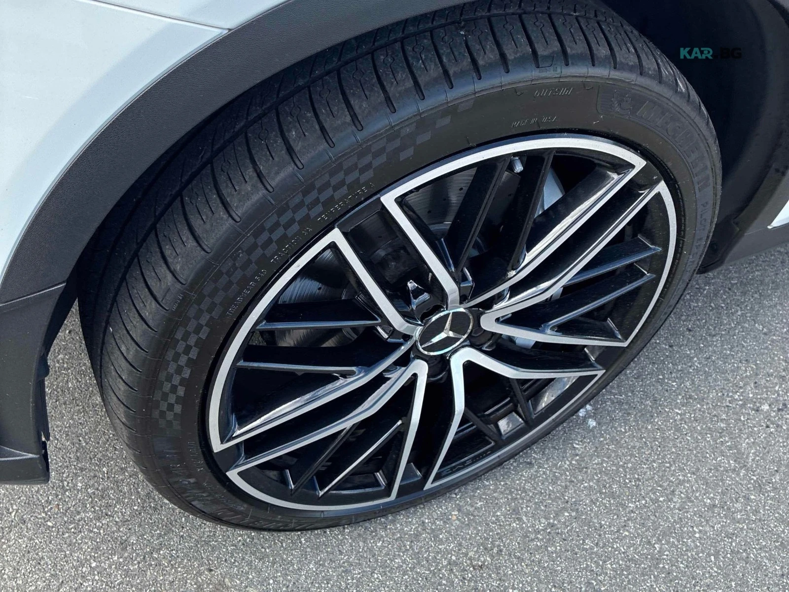 Mercedes-Benz GLC 43 AMG  4MATIC Coupe Автокредит Цена до България, снимка 9 - Автомобили и джипове - 55011622