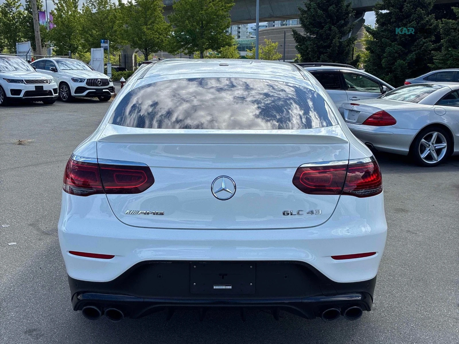 Mercedes-Benz GLC 43 AMG  4MATIC Coupe Автокредит Цена до България, снимка 4 - Автомобили и джипове - 55011622