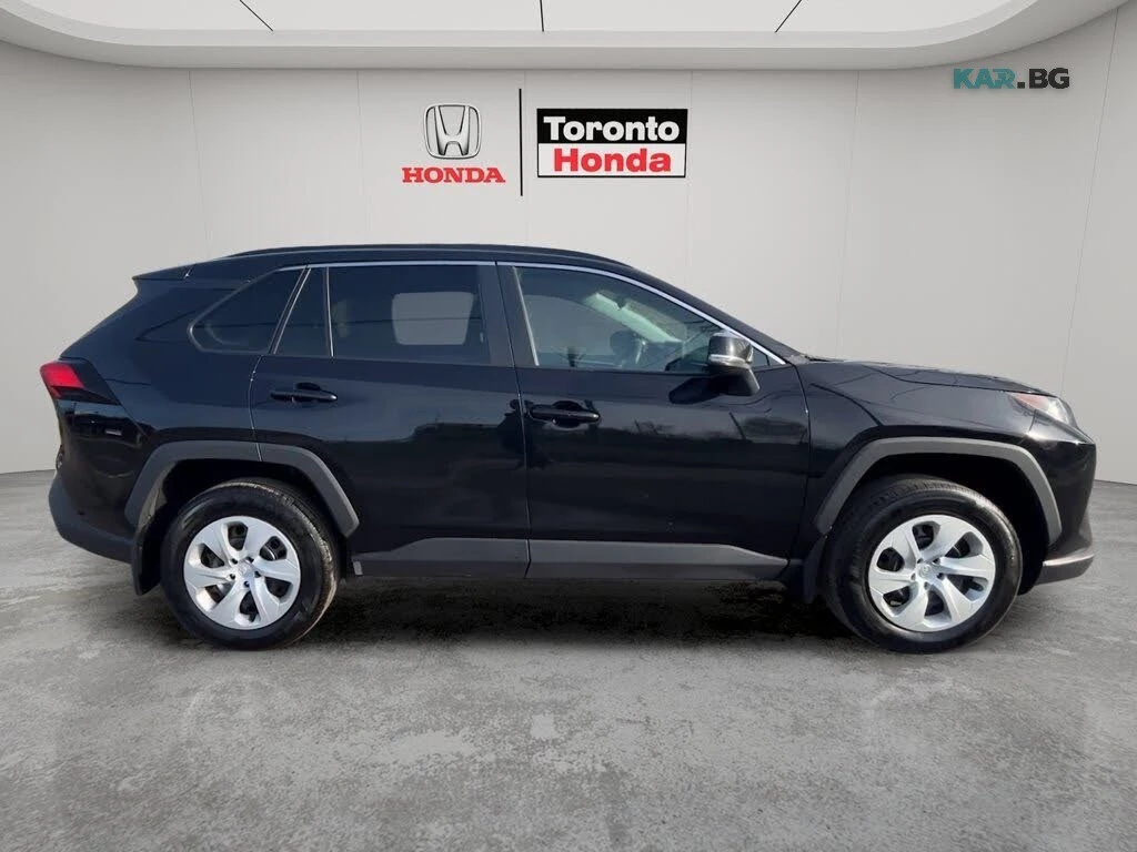 Toyota Rav4 LE AWD* AвтоКредит* (ЦЕНА ДО БГ), снимка 4 - Автомобили и джипове - 55246261