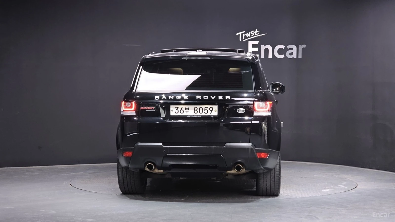 Land Rover Range Rover Sport 3.0 SC* HSE DYNAMIC* ПОДГРЕВ* ОБДУХВАНЕ* ПАНО* , снимка 4 - Автомобили и джипове - 55485301
