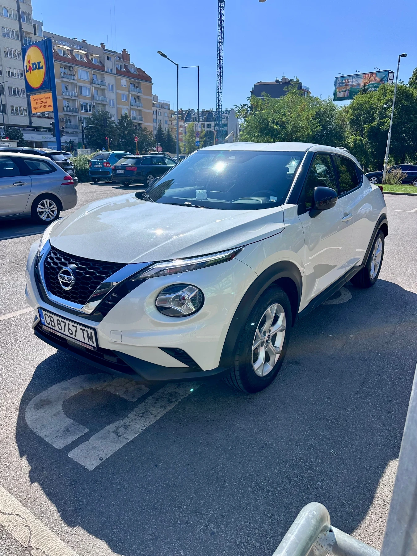 Nissan Juke Nissan Juke N-Connecta 1.0 DIG-T 114 к.с. DCT