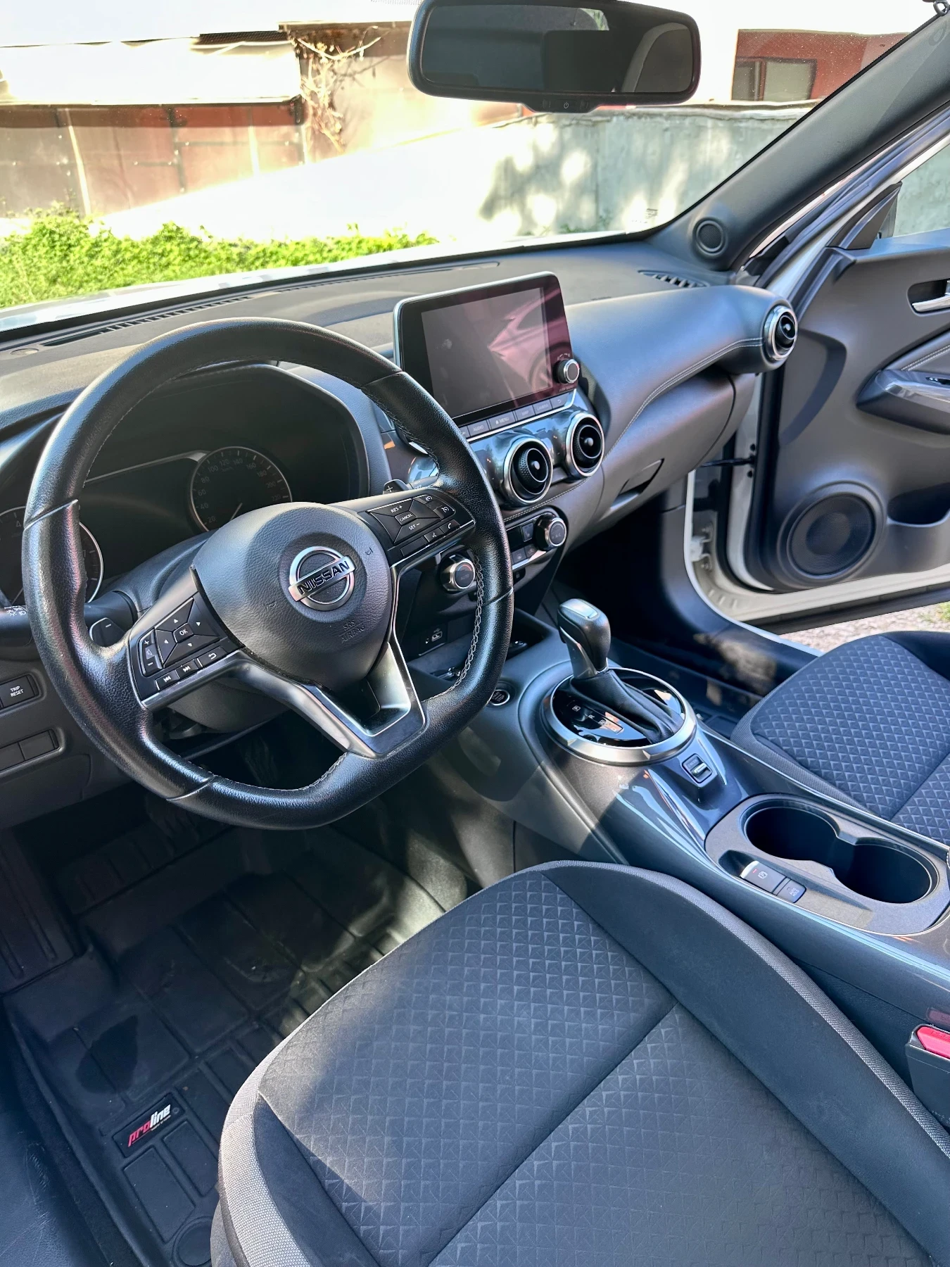 Nissan Juke Nissan Juke N-Connecta 1.0 DIG-T 114 к.с. DCT, снимка 2 - Автомобили и джипове - 55516891