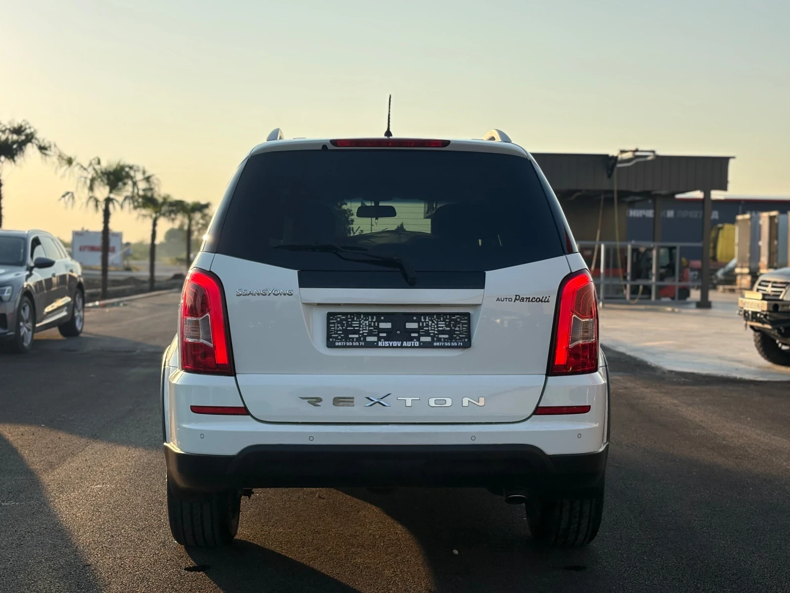 SsangYong Rexton 2.0D Facelift 4х4 БАВНИ ШАСИ Нови гуми EURO6B, снимка 6 - Автомобили и джипове - 55567710