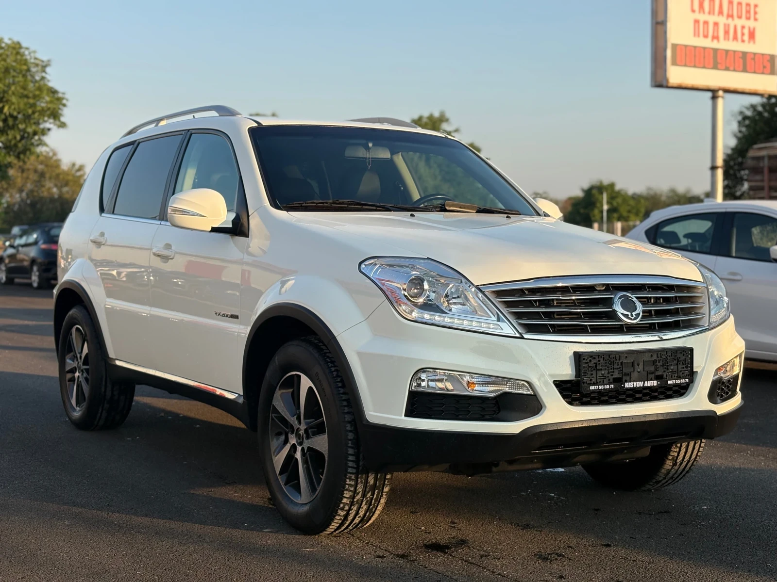 SsangYong Rexton 2.0D Facelift 4х4 БАВНИ ШАСИ Нови гуми EURO6B