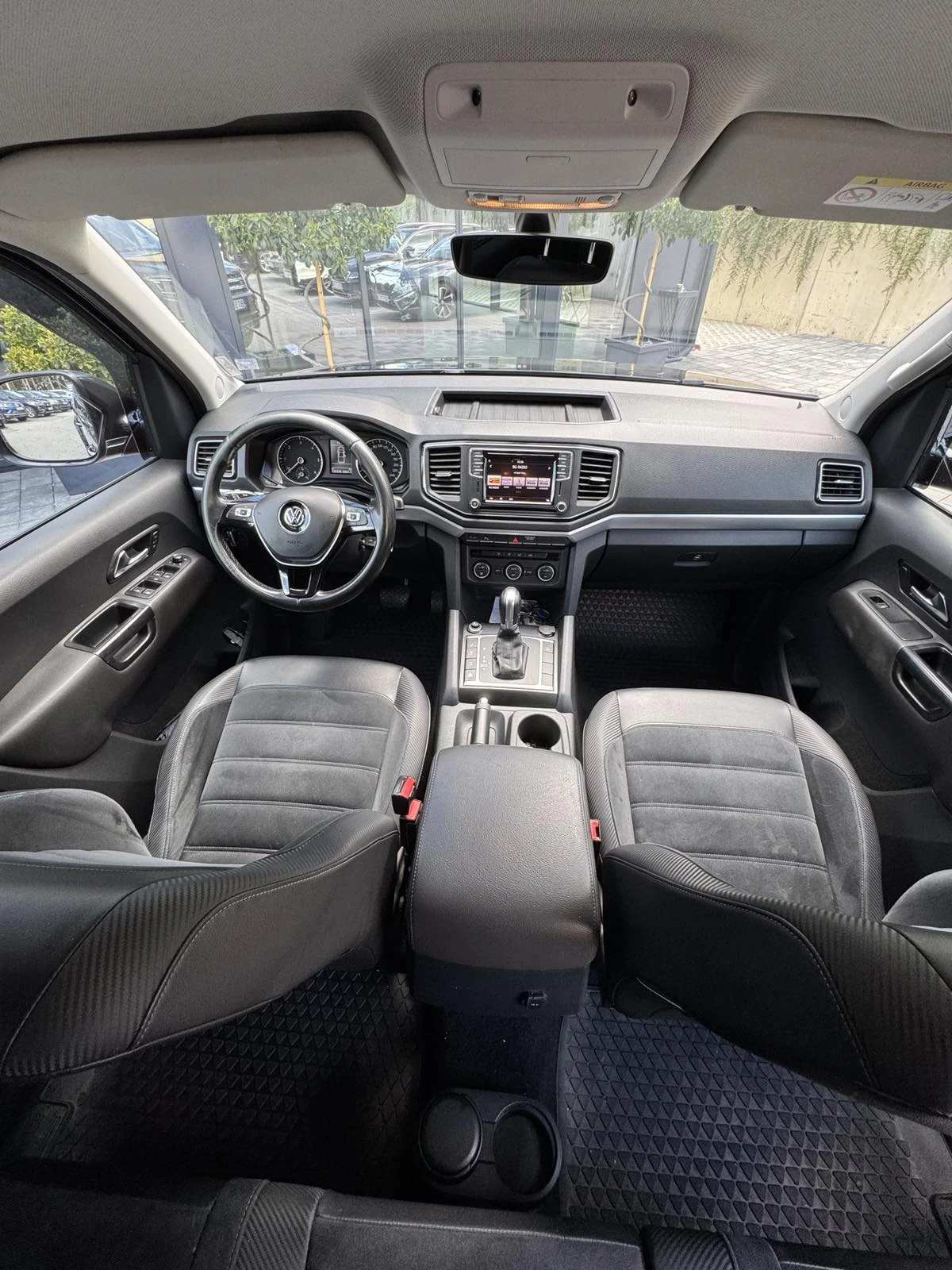 VW Amarok V6 TDI 4MOTION, снимка 13 - Автомобили и джипове - 55669994